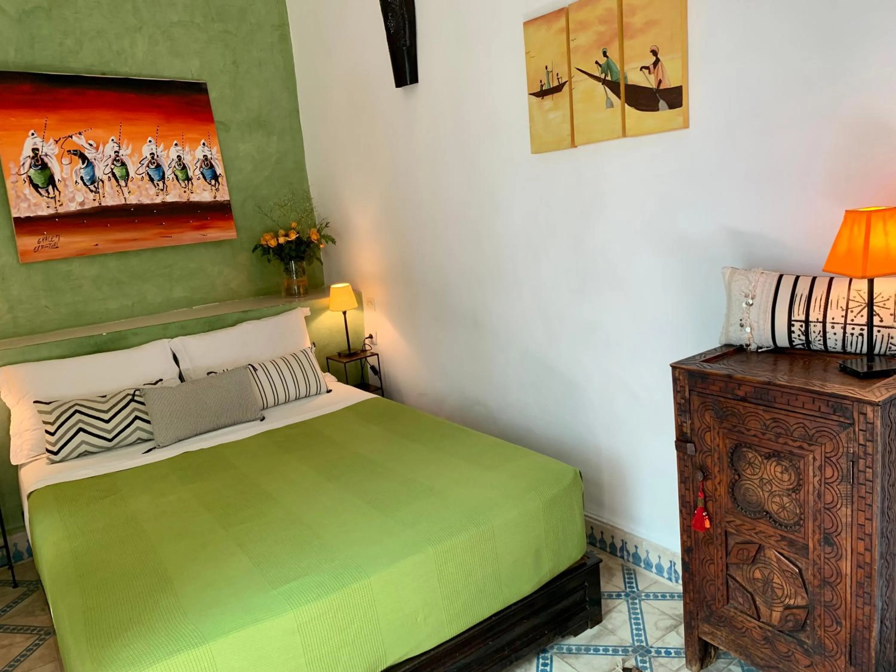 Photo of the whole room, Bed in Dar Zemrane