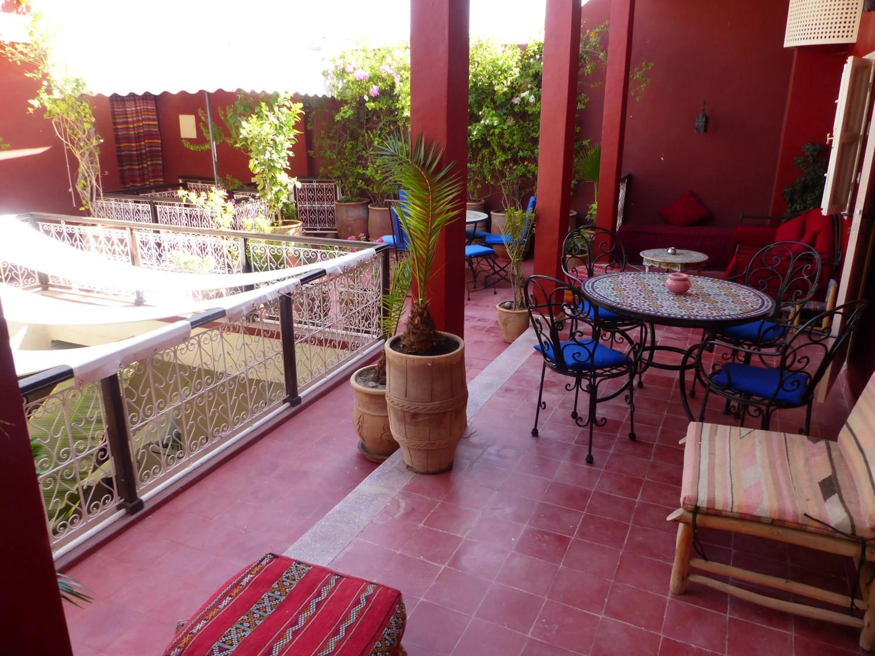 Communal lounge/ TV room in Riad Marhbabikoum