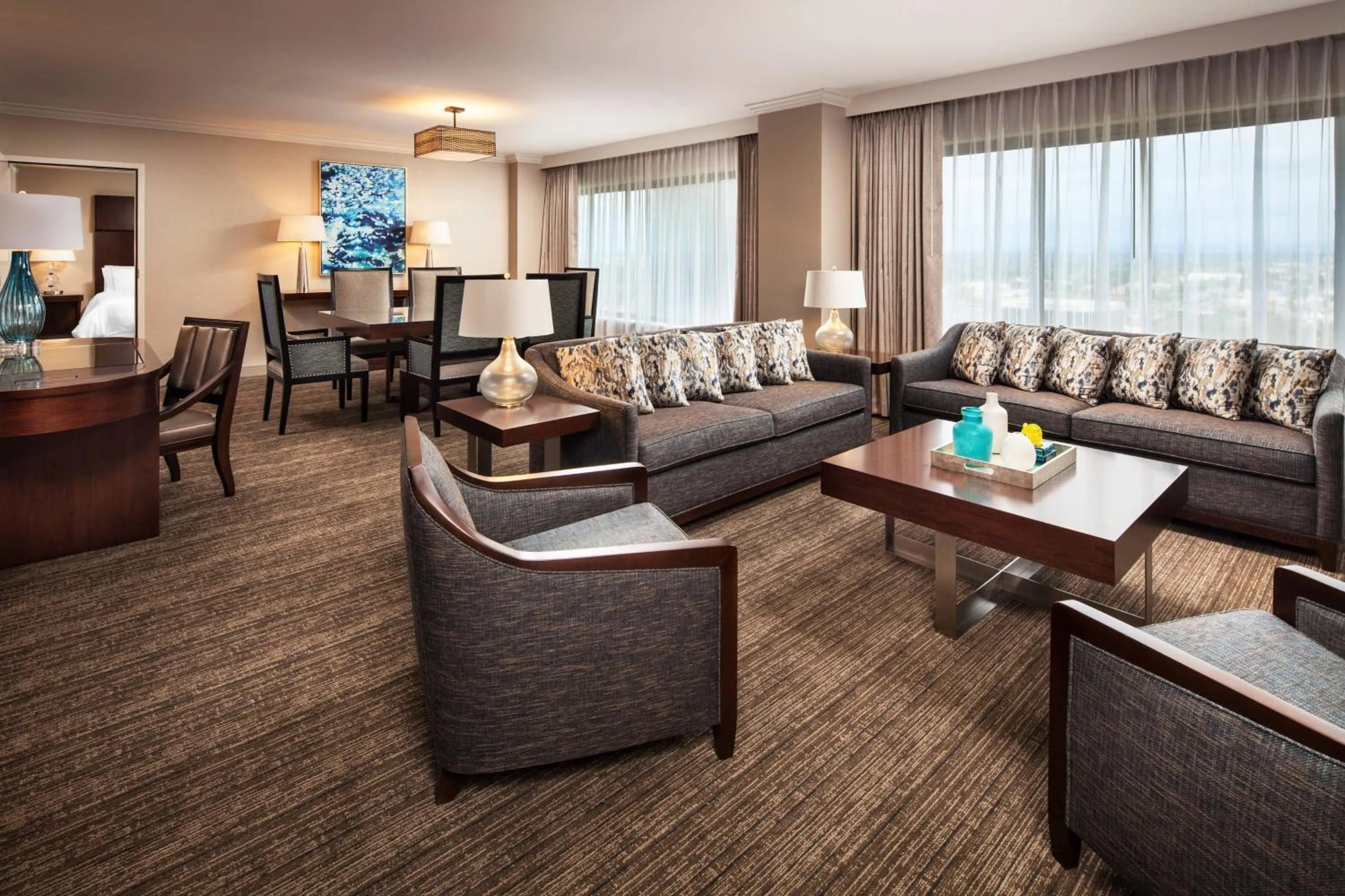 Living room in The Westin South Coast Plaza, Costa Mesa