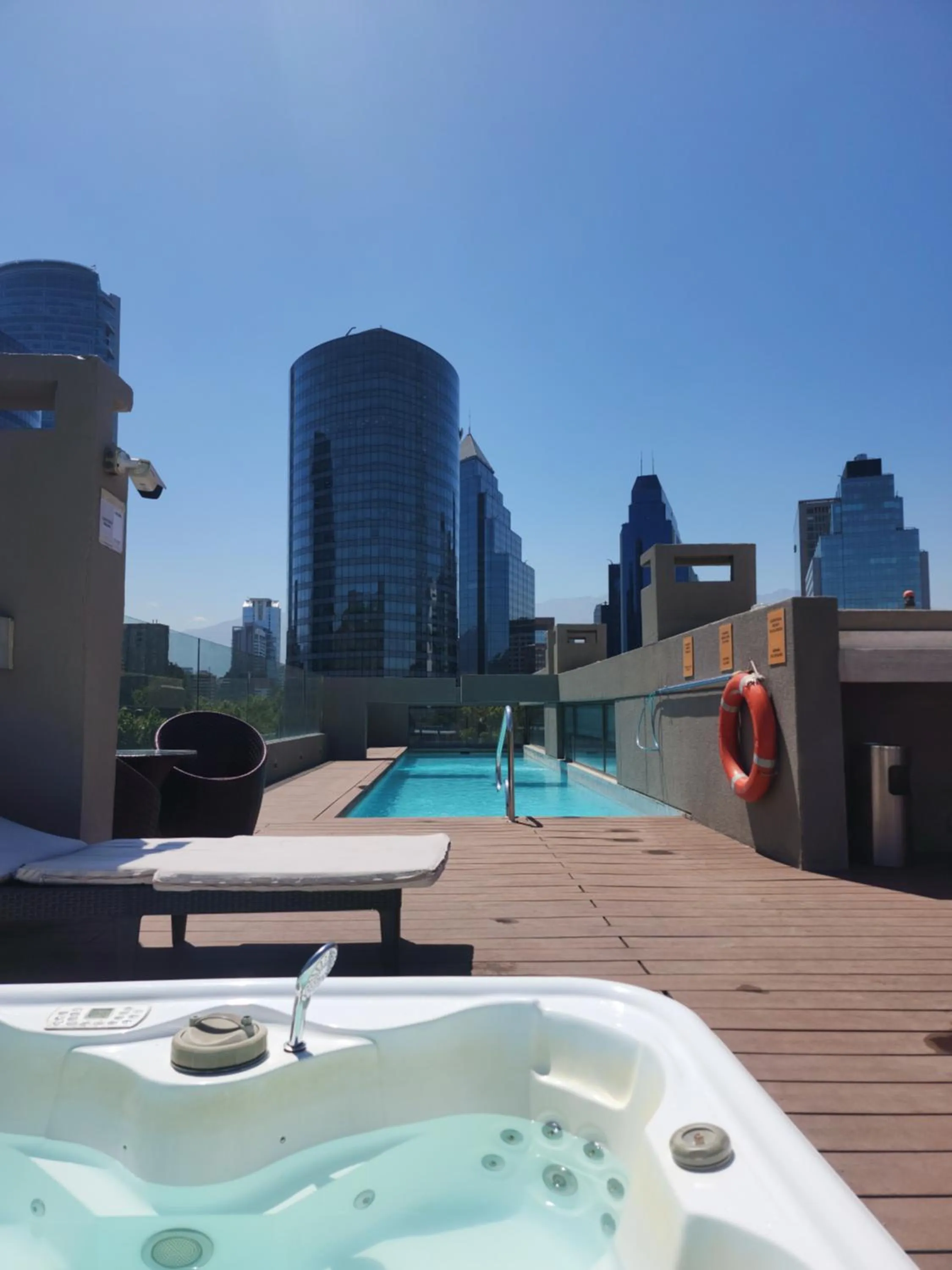 Swimming pool in Hotel Los Españoles Plus