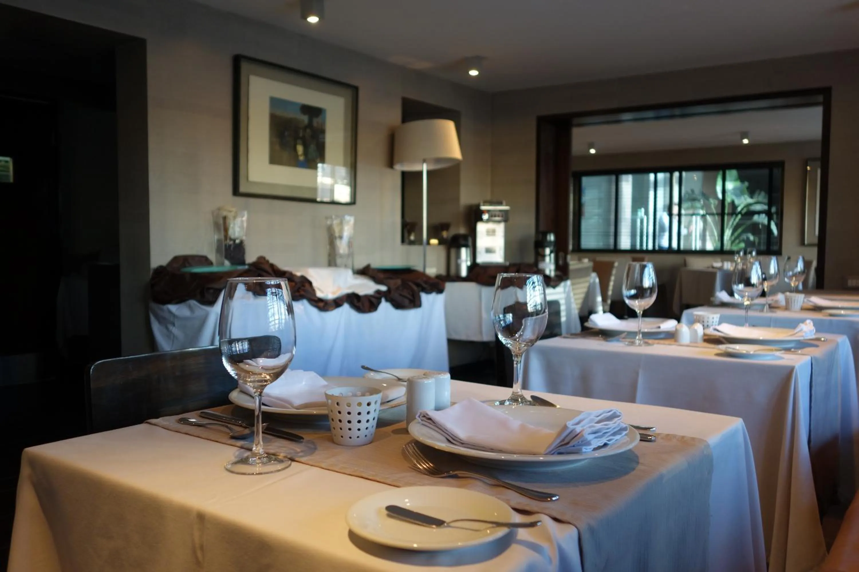 Restaurant/places to eat in Hotel Los Españoles Plus