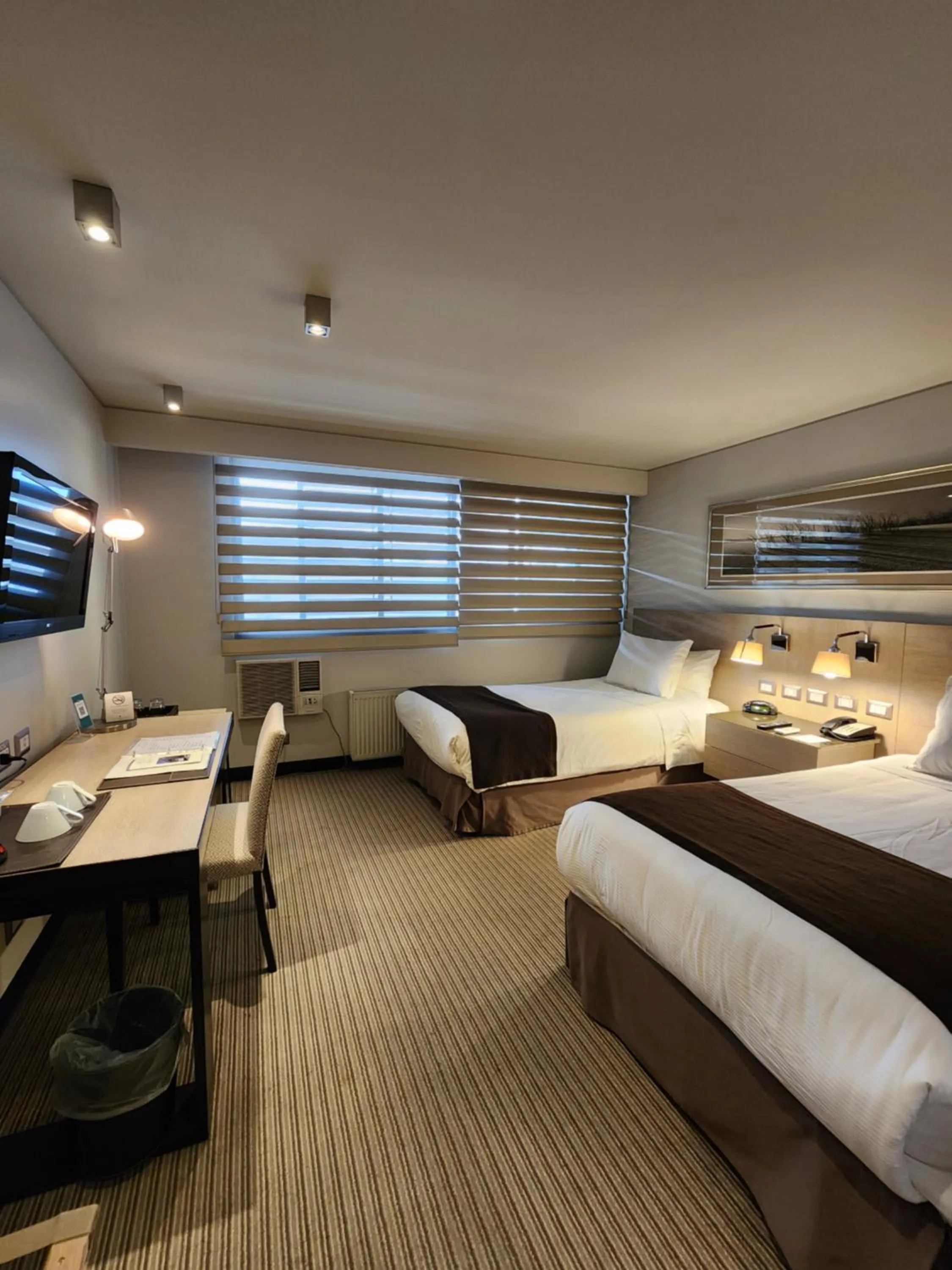 Photo of the whole room, Bed in Hotel Los Españoles Plus