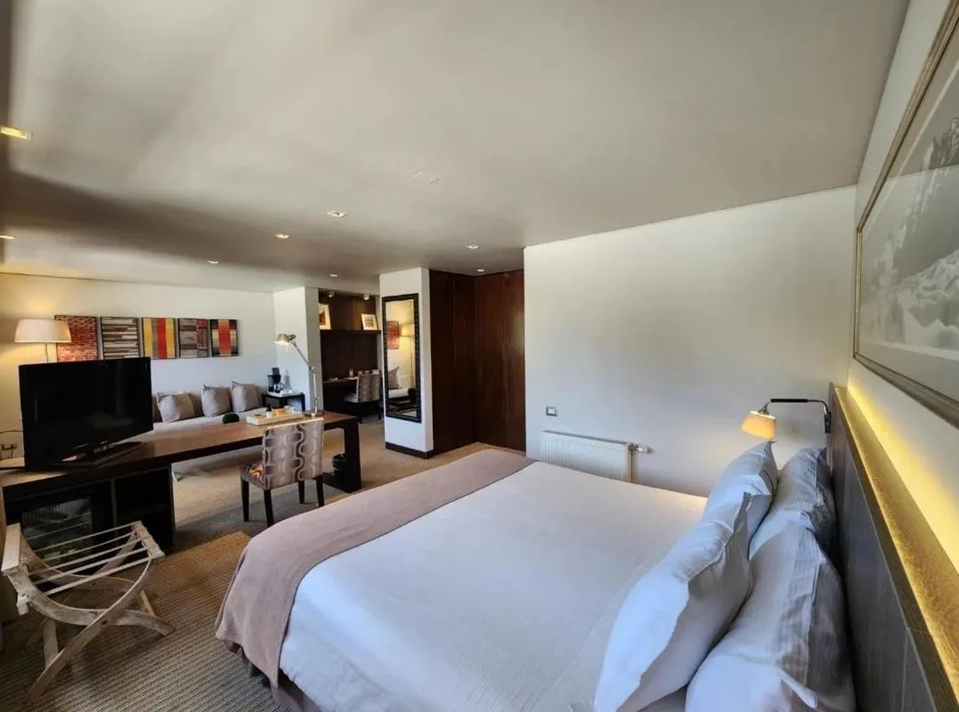 Photo of the whole room, Bed in Hotel Los Españoles Plus