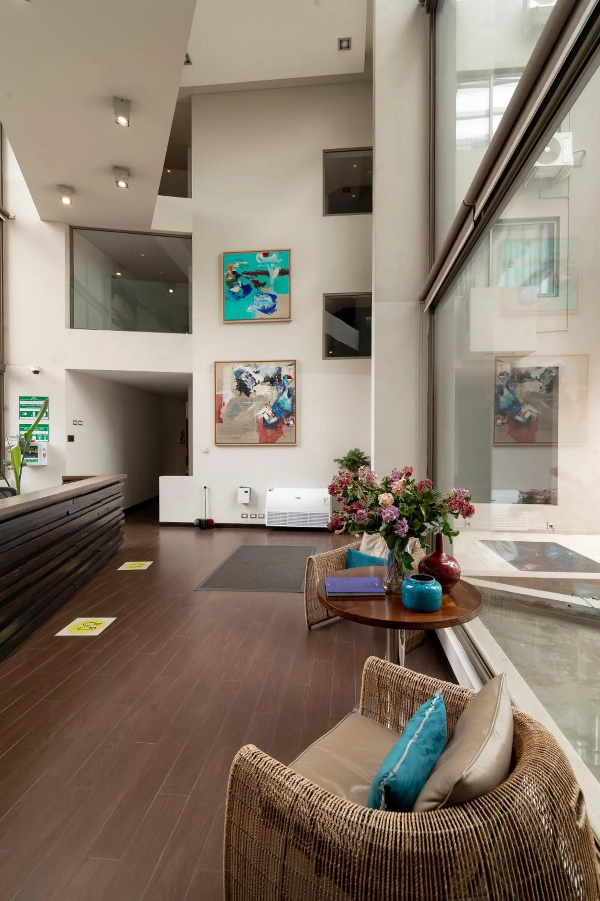 Lobby or reception in Hotel Los Españoles Plus