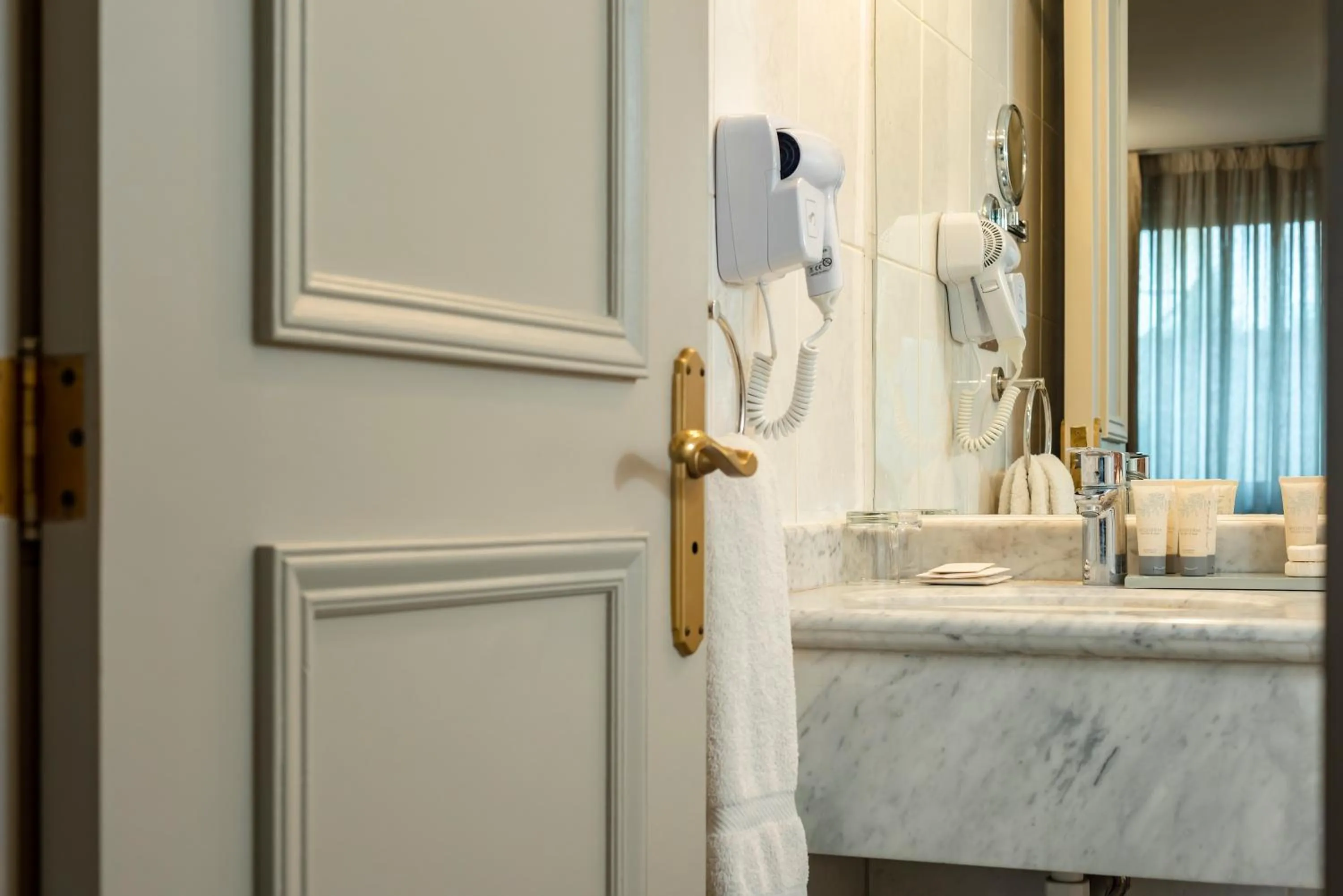 Bathroom in Hotel Los Españoles Plus