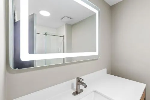 Days Inn & Suites by Wyndham Union City