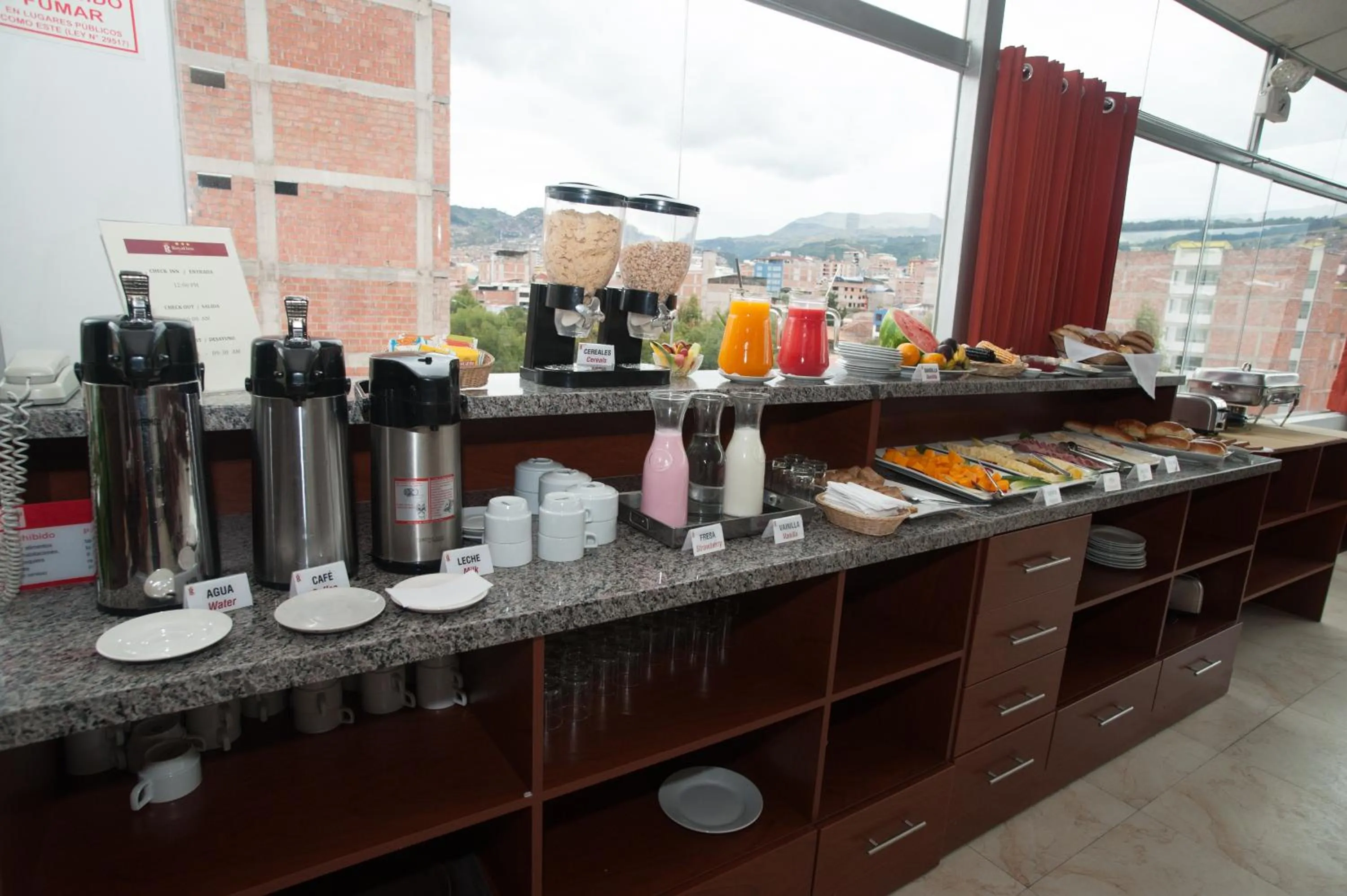 Buffet breakfast in Royal Inn Cusco Hotel