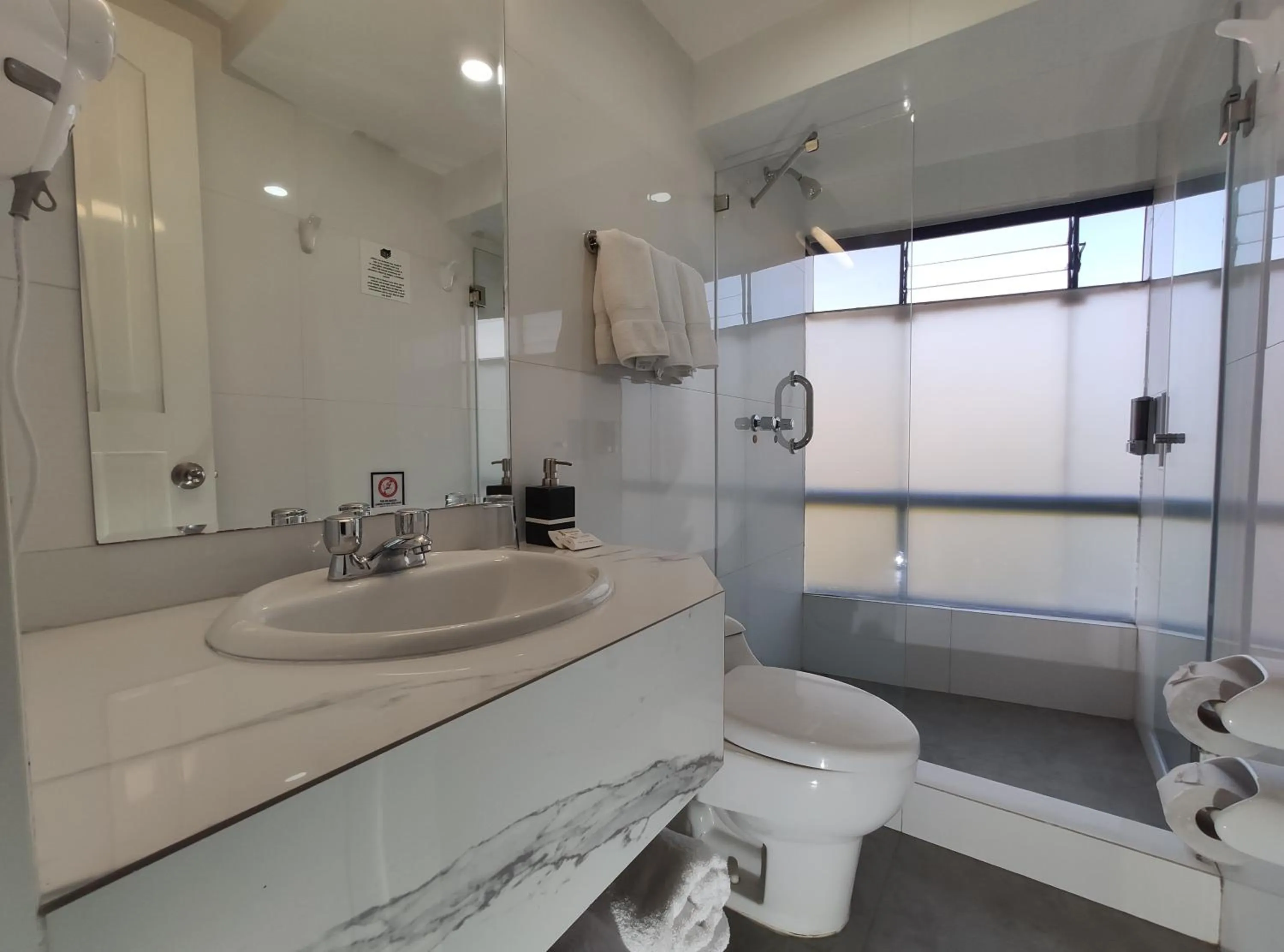 Bathroom in Royal Inn Cusco Hotel