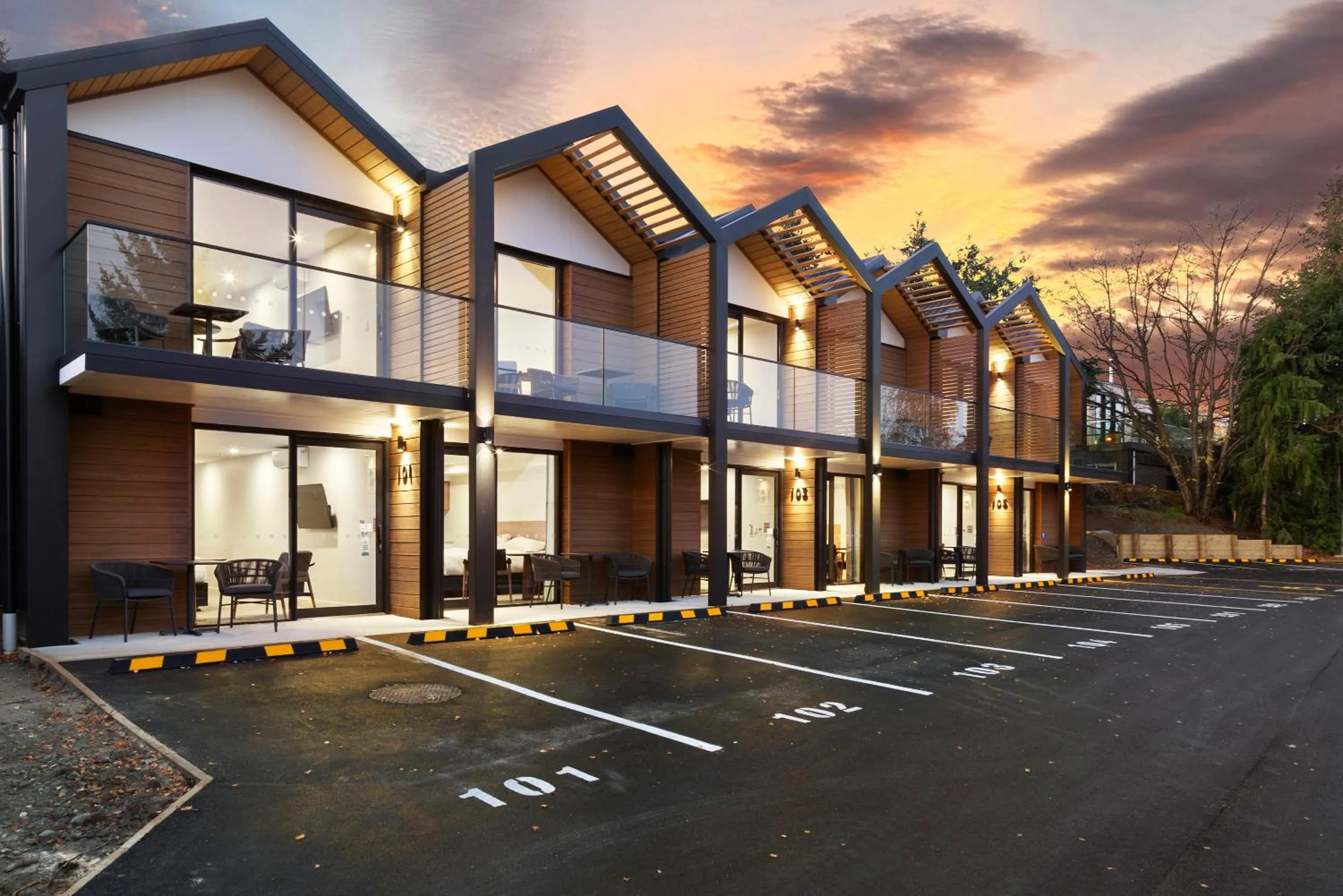 Archway Motels & Chalets