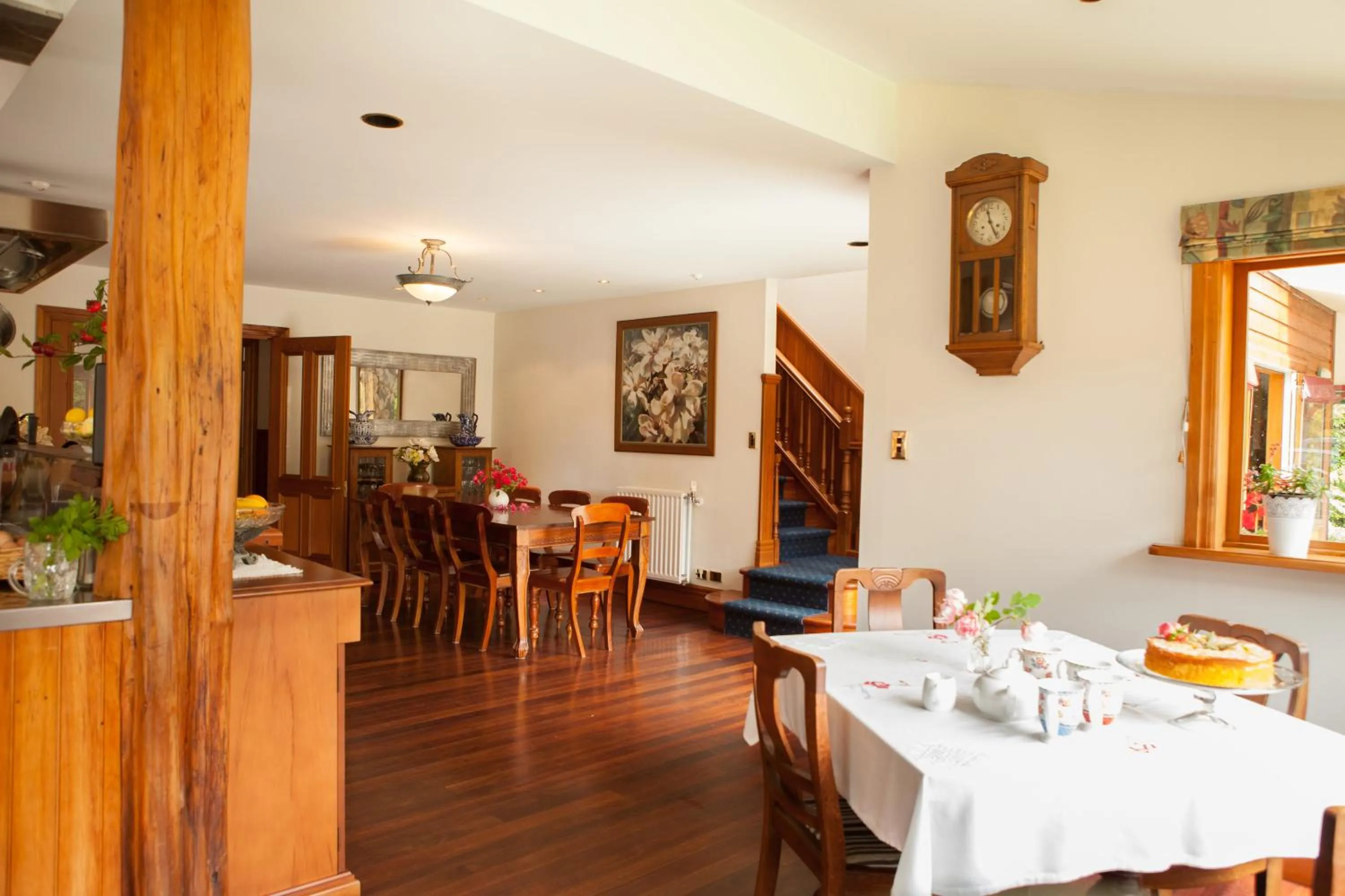 Restaurant/places to eat in Awatuna Homestead