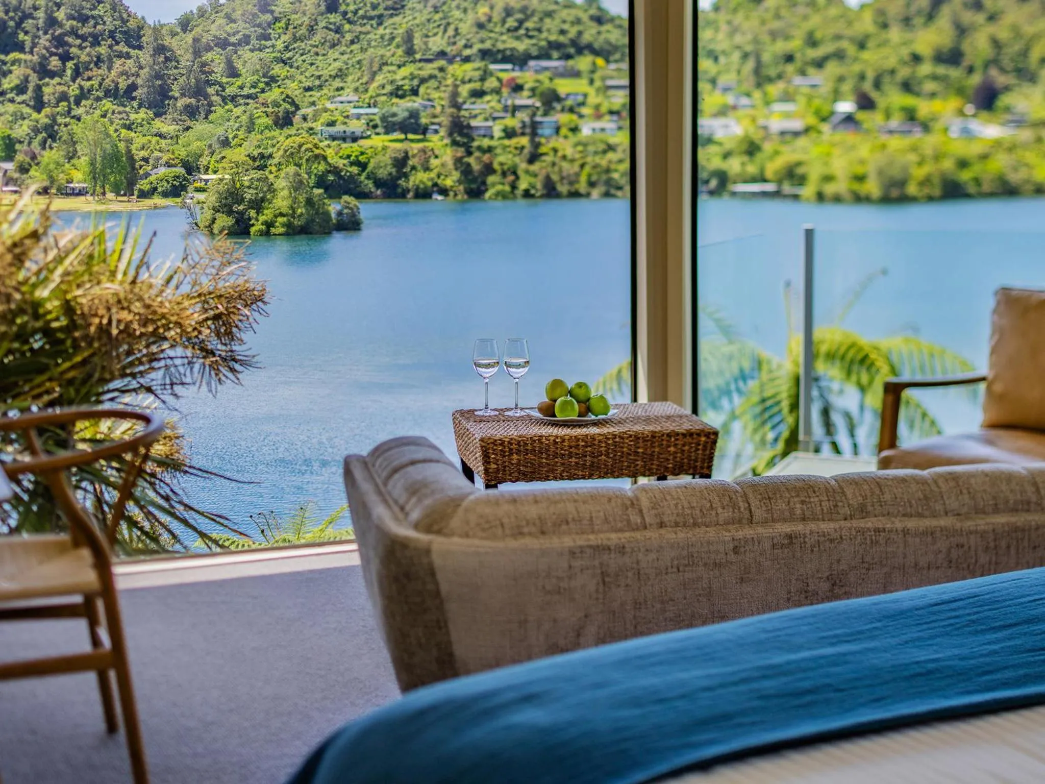 Bedroom in Solitaire Lodge