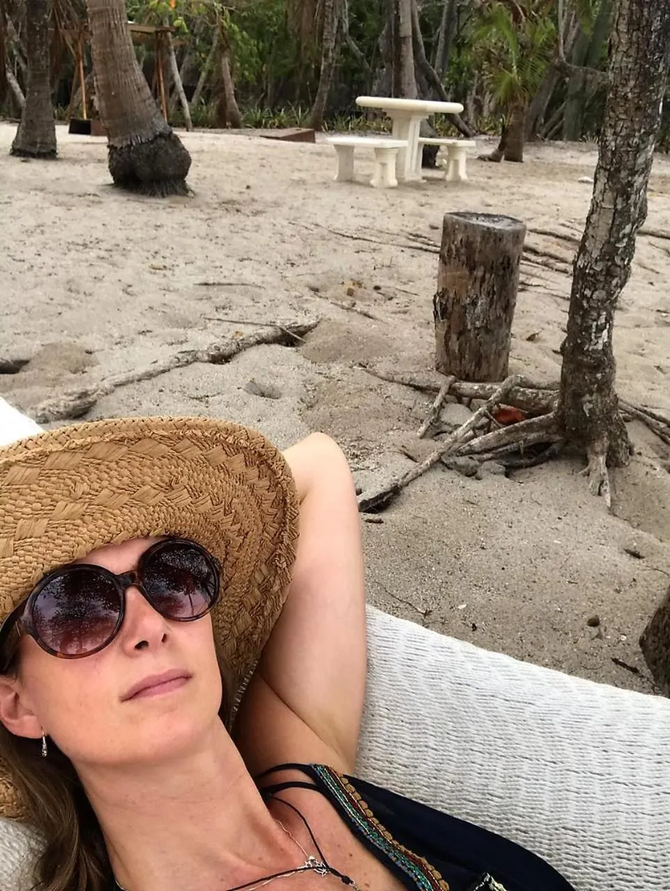 People in Casa Cecilia Beach Front