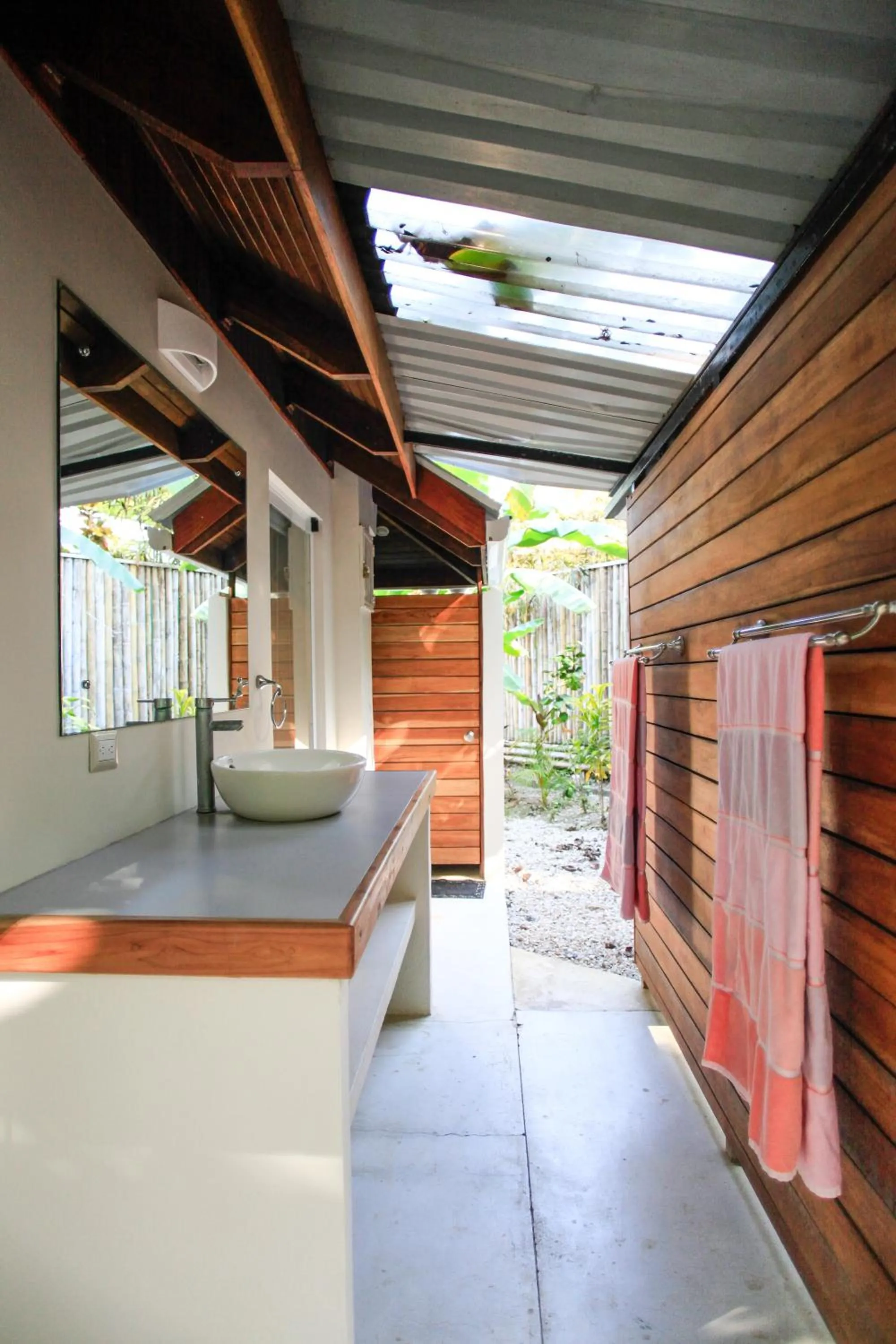 Day in Casa Cecilia Beach Front