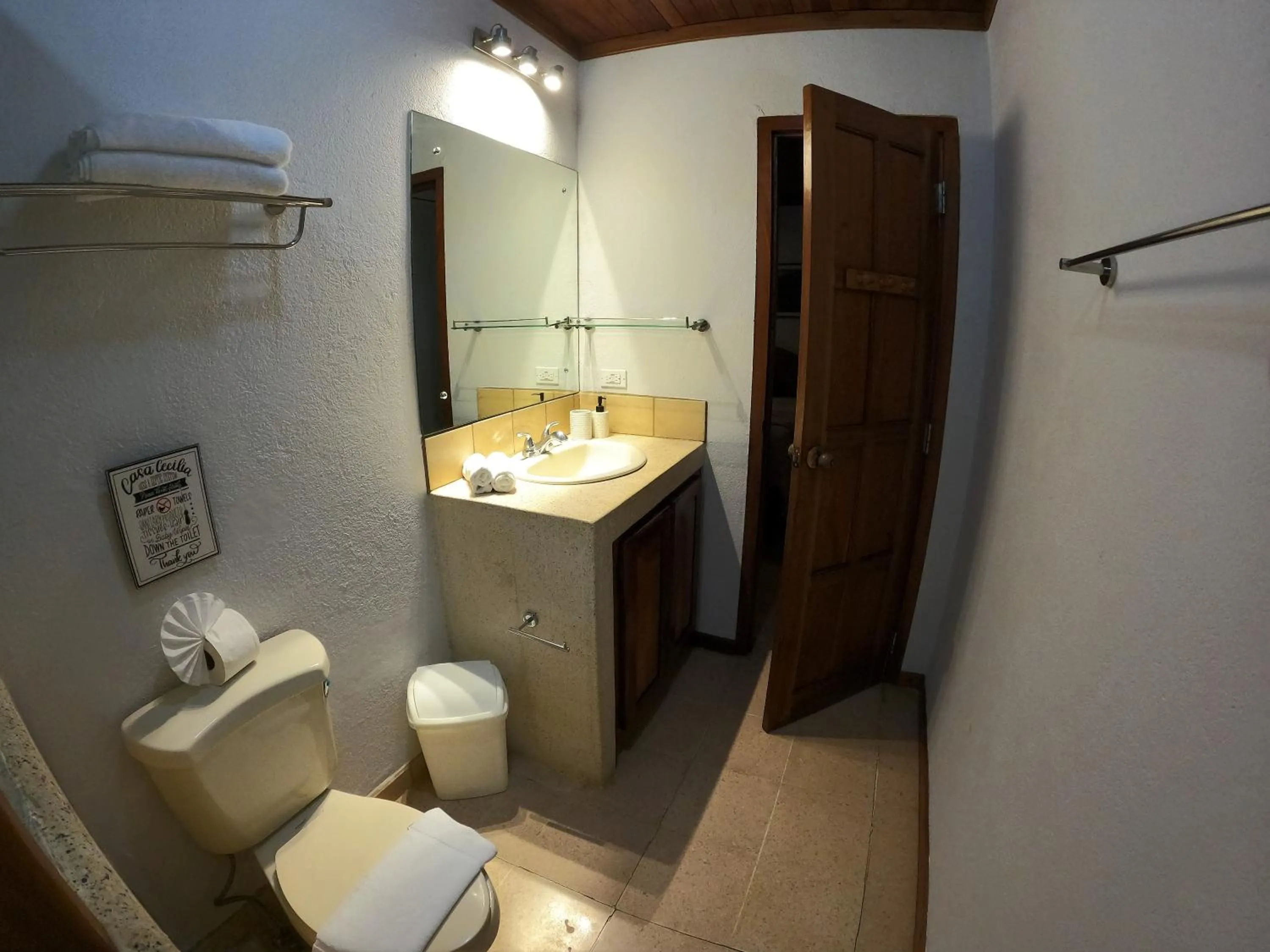 Bathroom in Casa Cecilia Beach Front