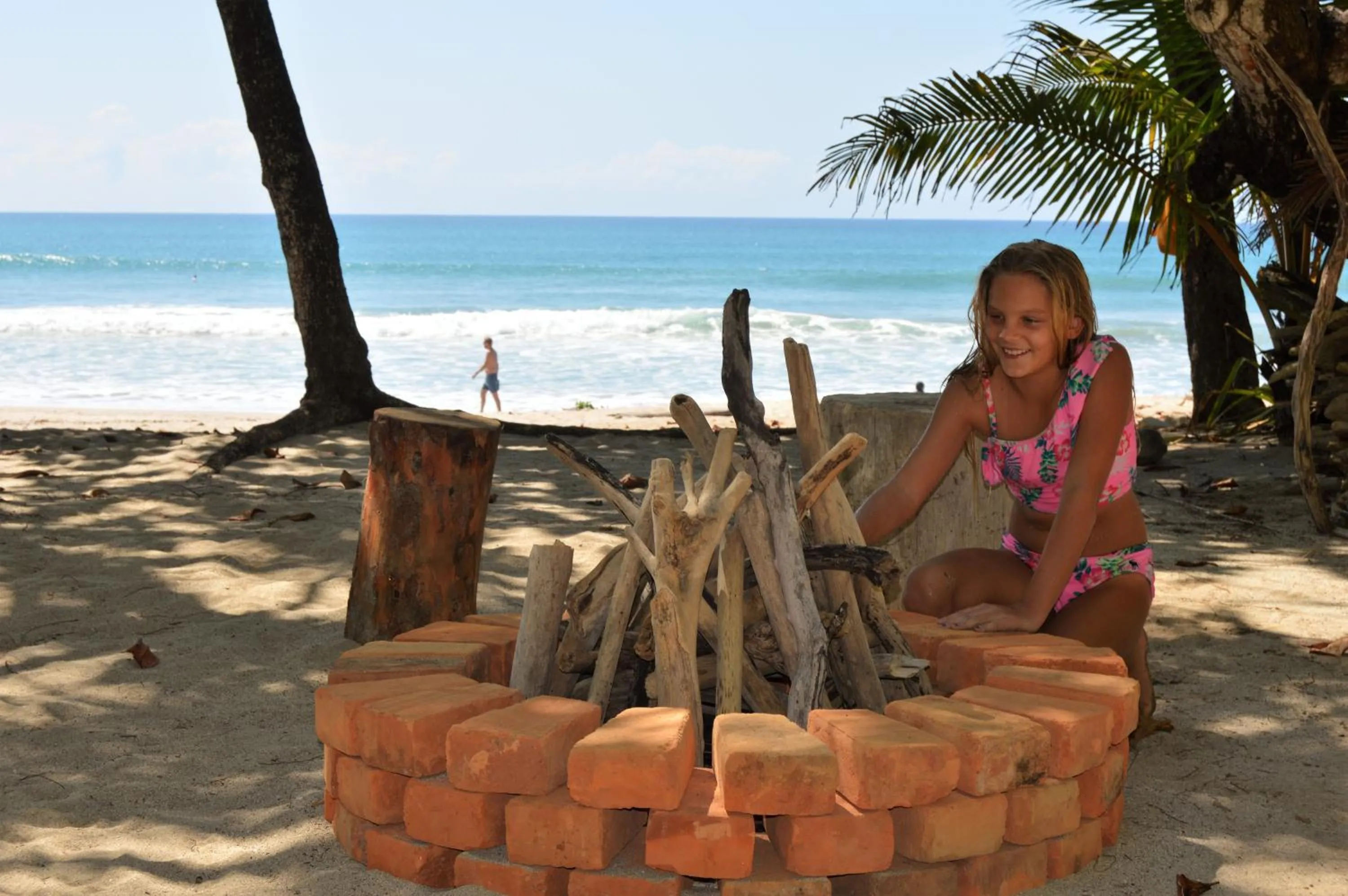 People in Casa Cecilia Beach Front