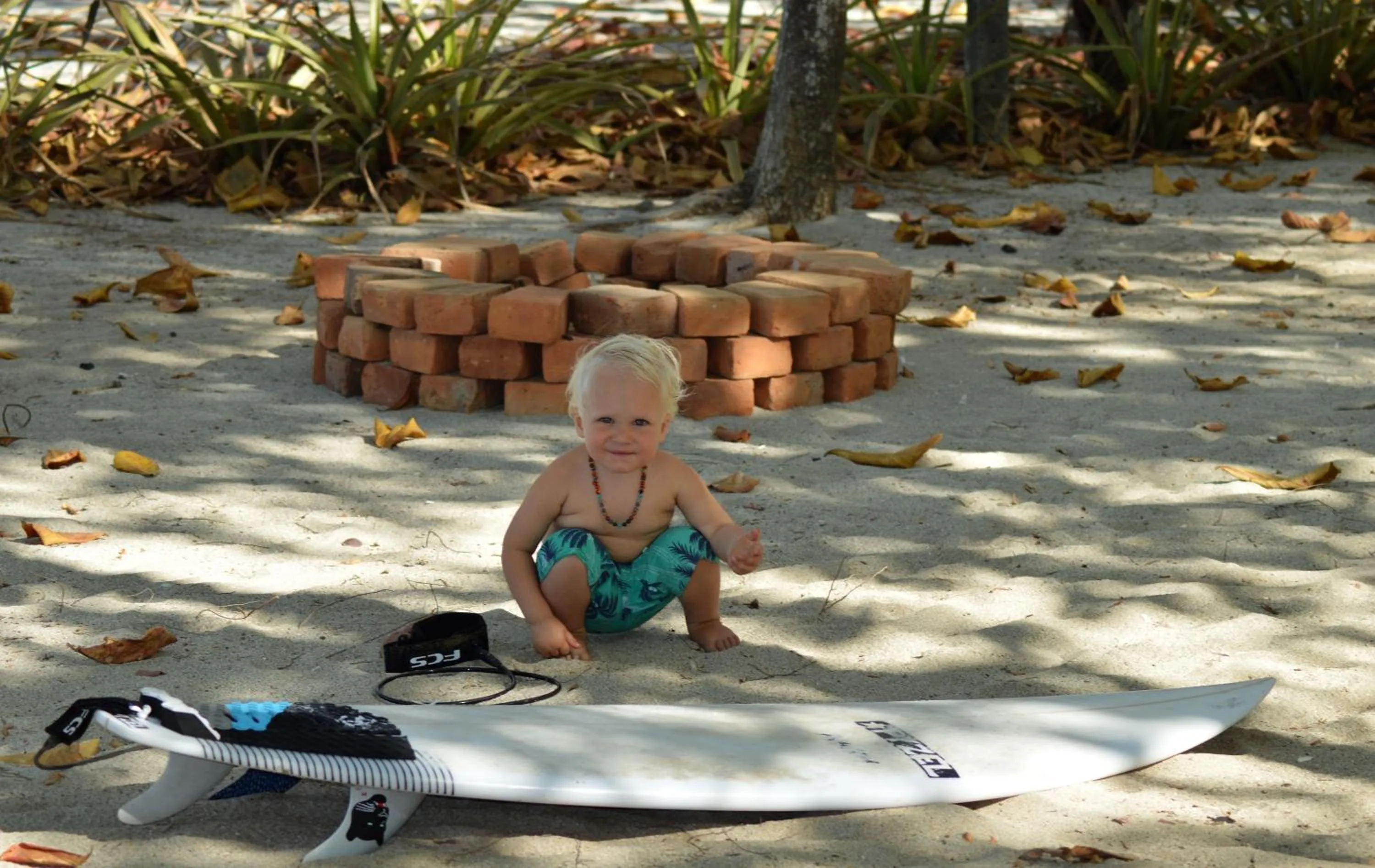 children in Casa Cecilia Beach Front