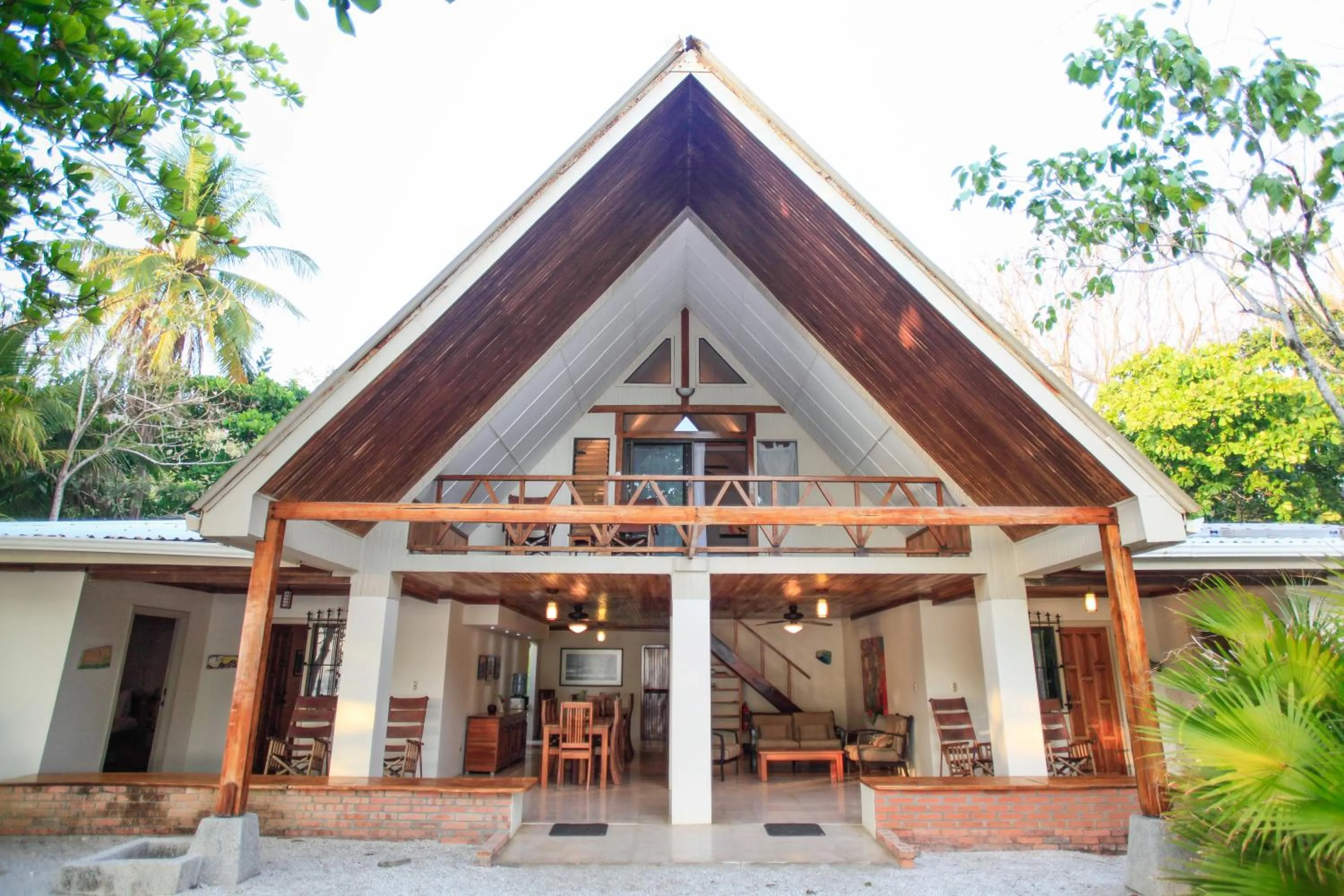 Property building in Casa Cecilia Beach Front