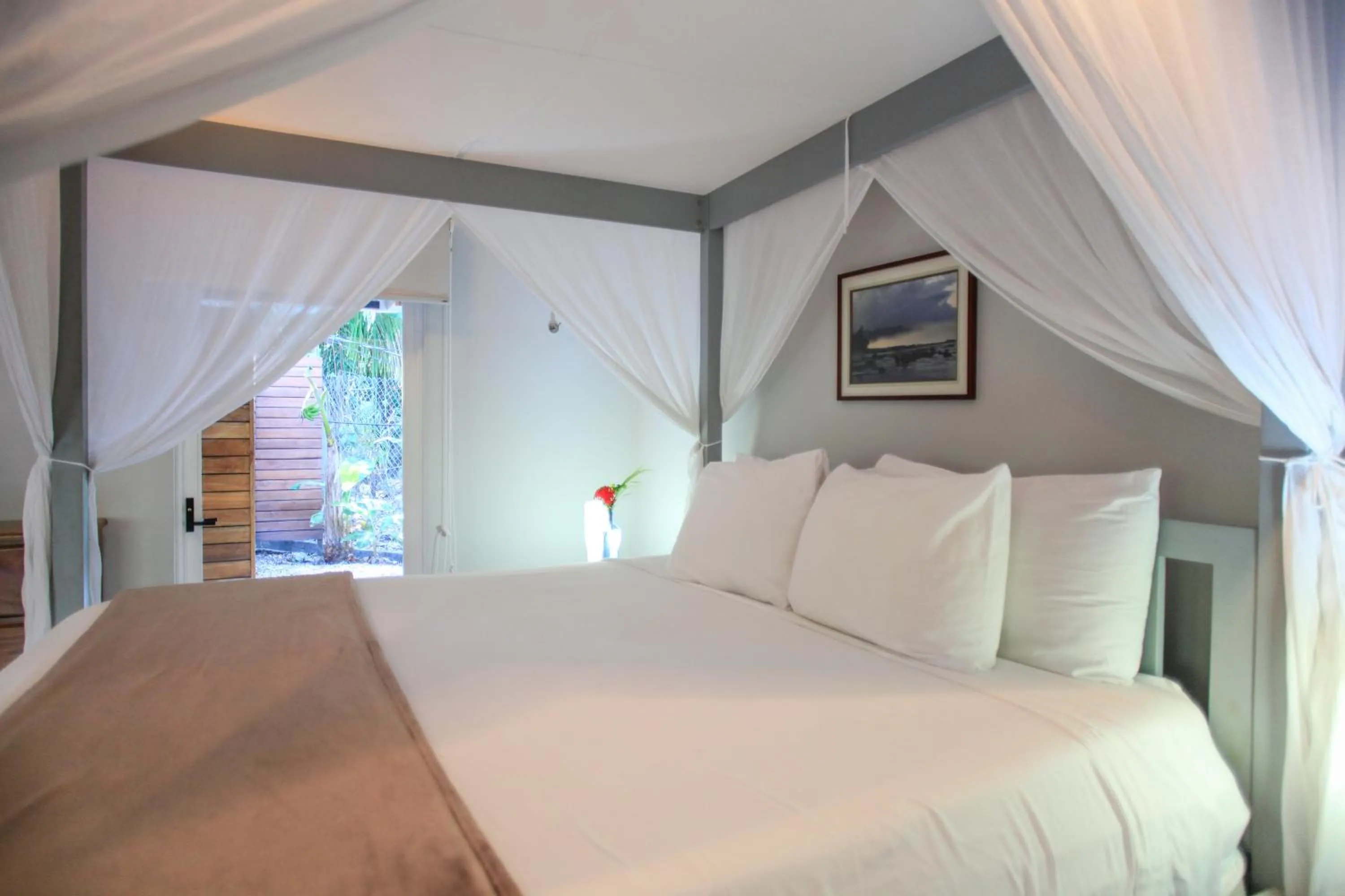 Bed in Casa Cecilia Beach Front