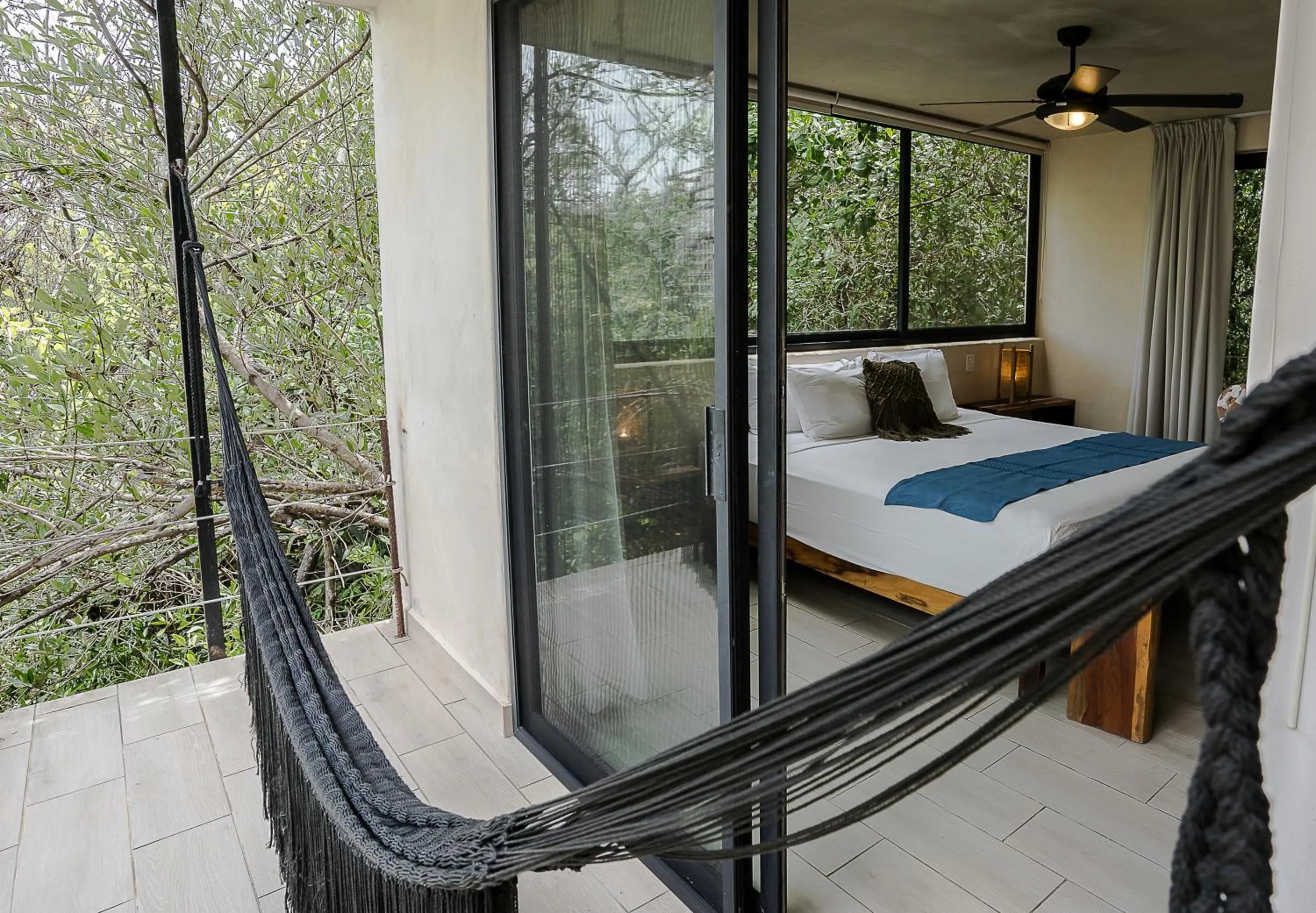 Bedroom, Bed in Sunset House