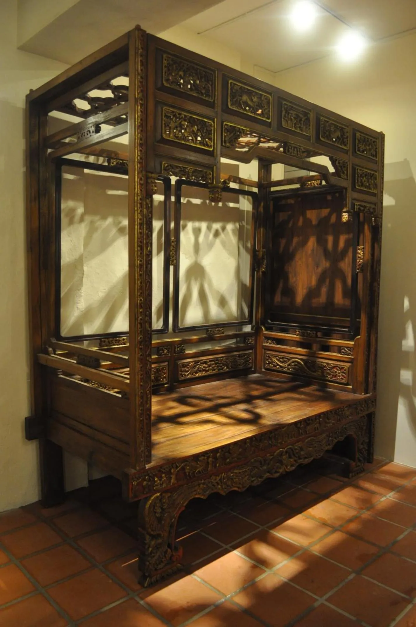 Facade/entrance, Bed in Red Inn Court