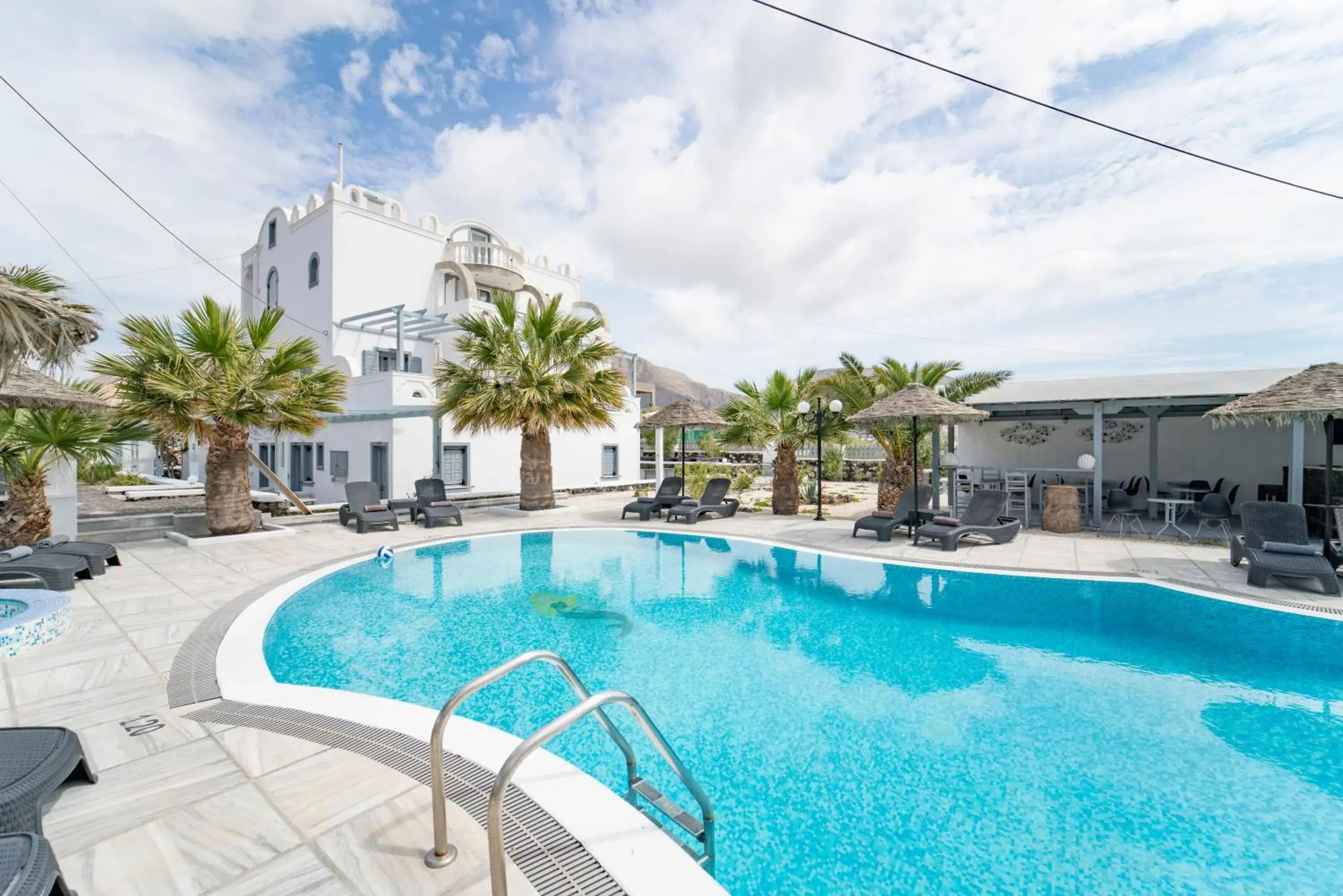 Black Coast Santorini Black Coast Santorini