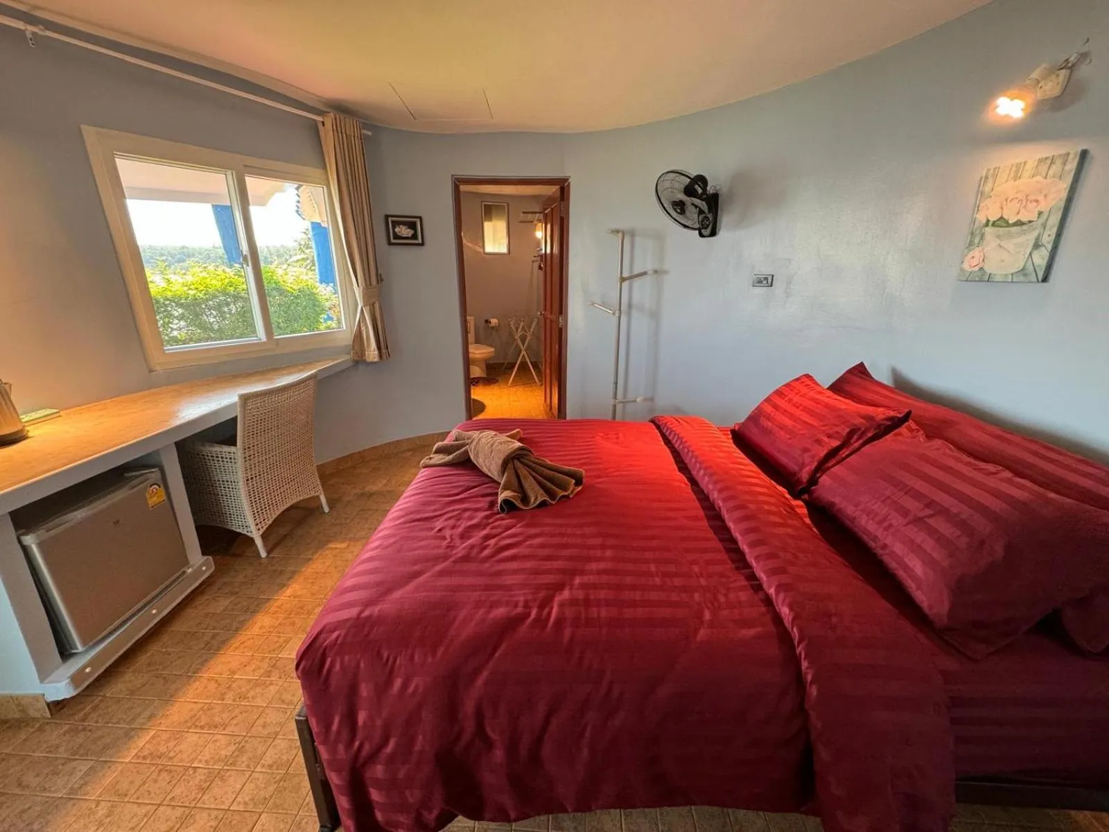 Bedroom, Bed in Koh Mak Buri Hut Natural Resort