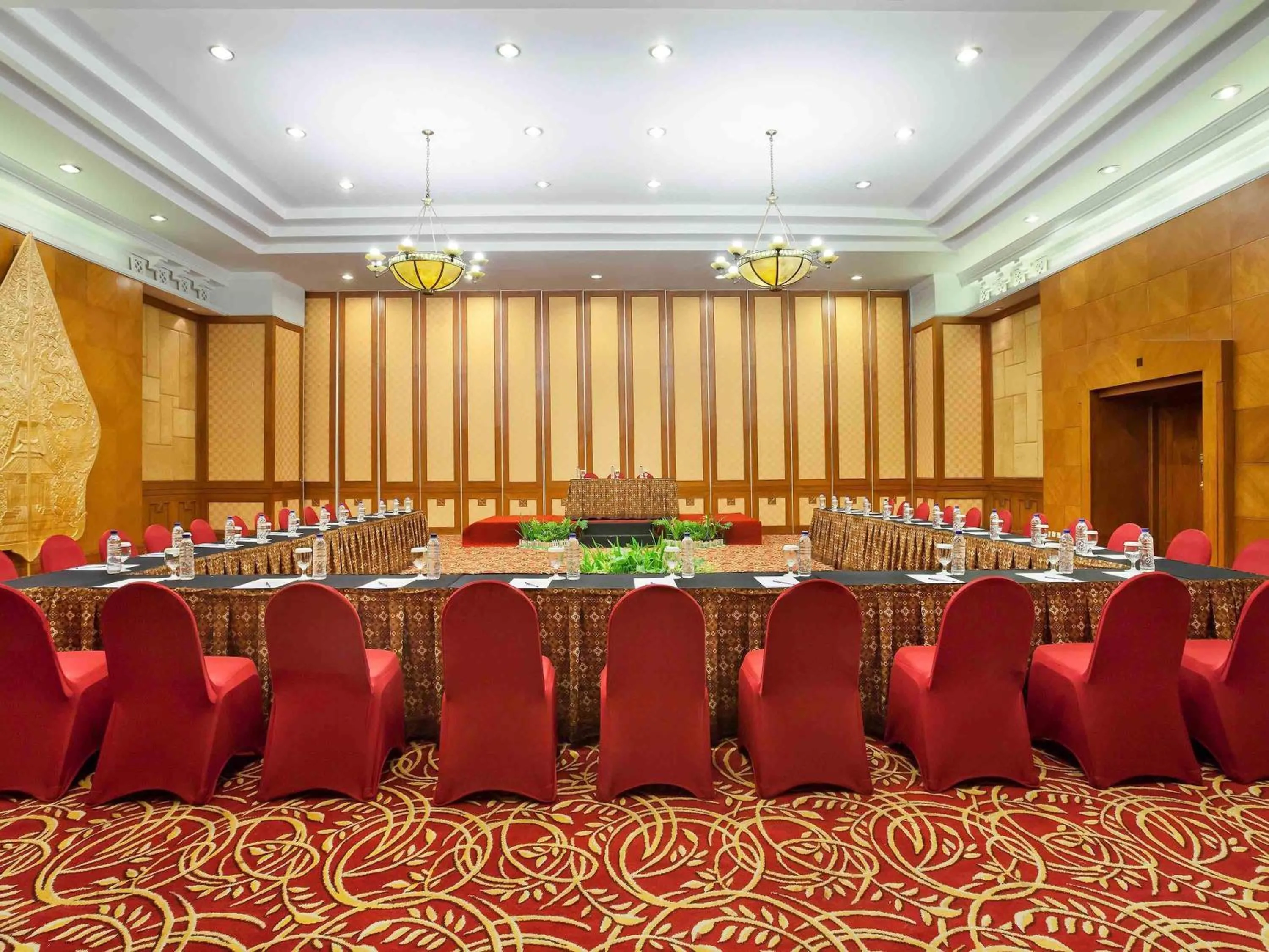 Meeting/conference room in Novotel Solo