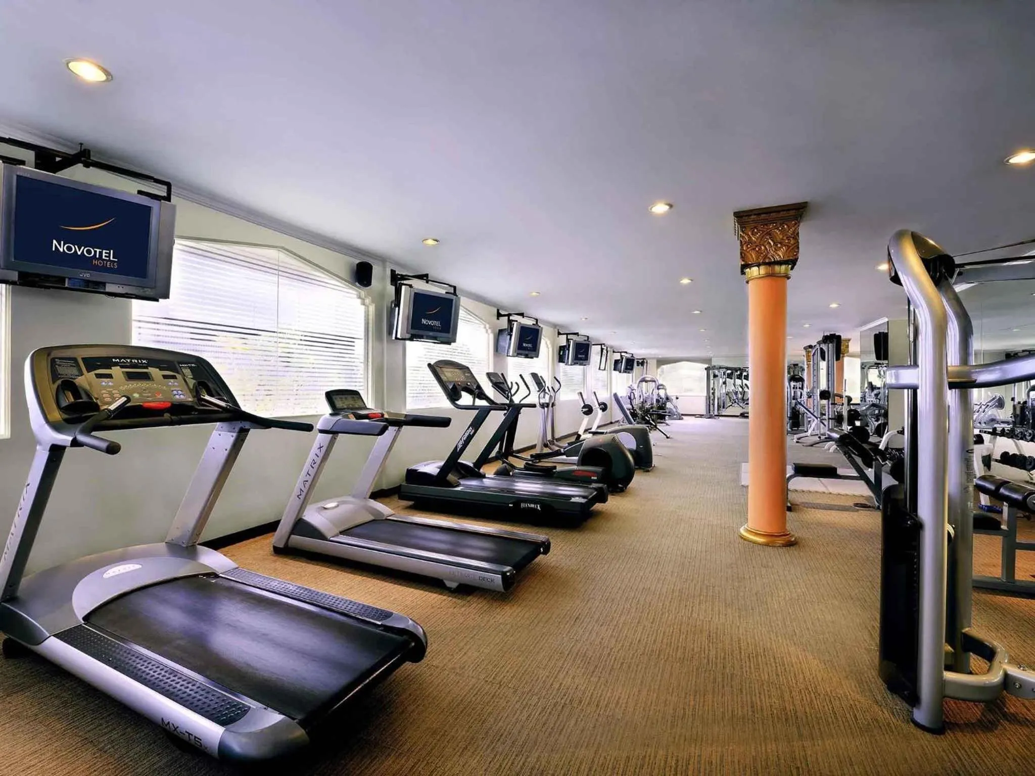 Fitness centre/facilities in Novotel Solo