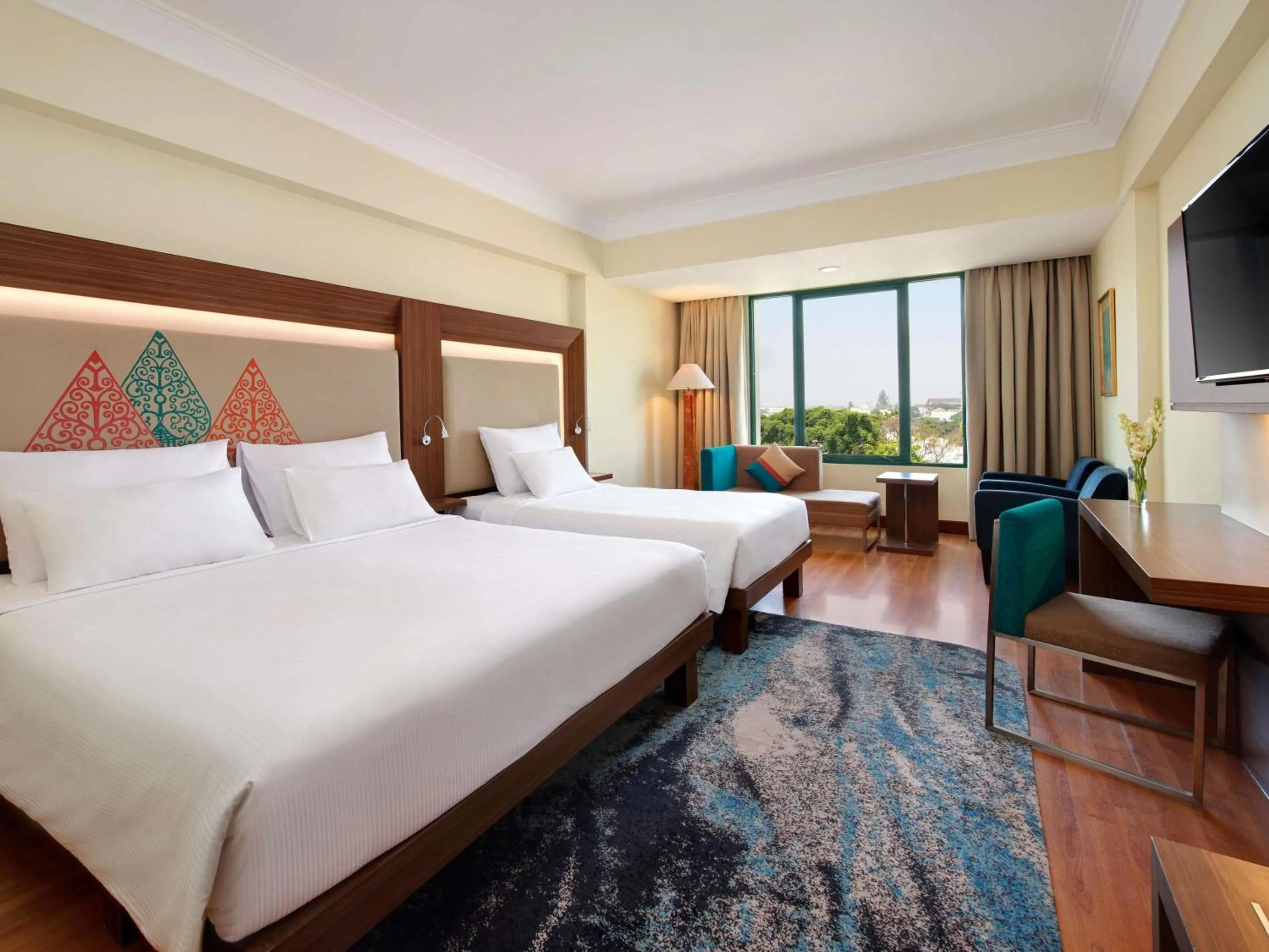 Bedroom, Bed in Novotel Solo