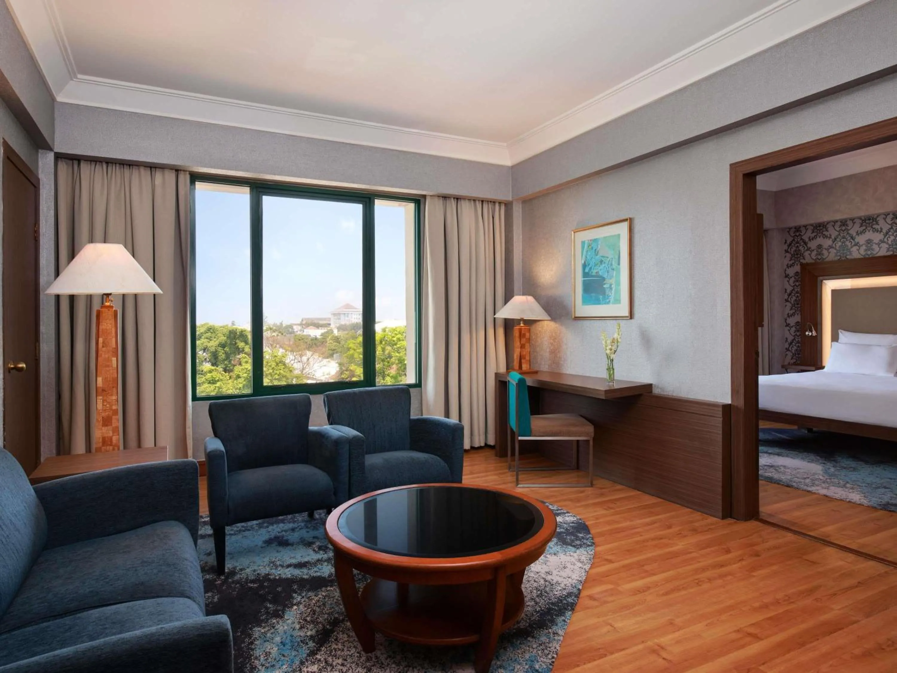 Bedroom, Bed in Novotel Solo