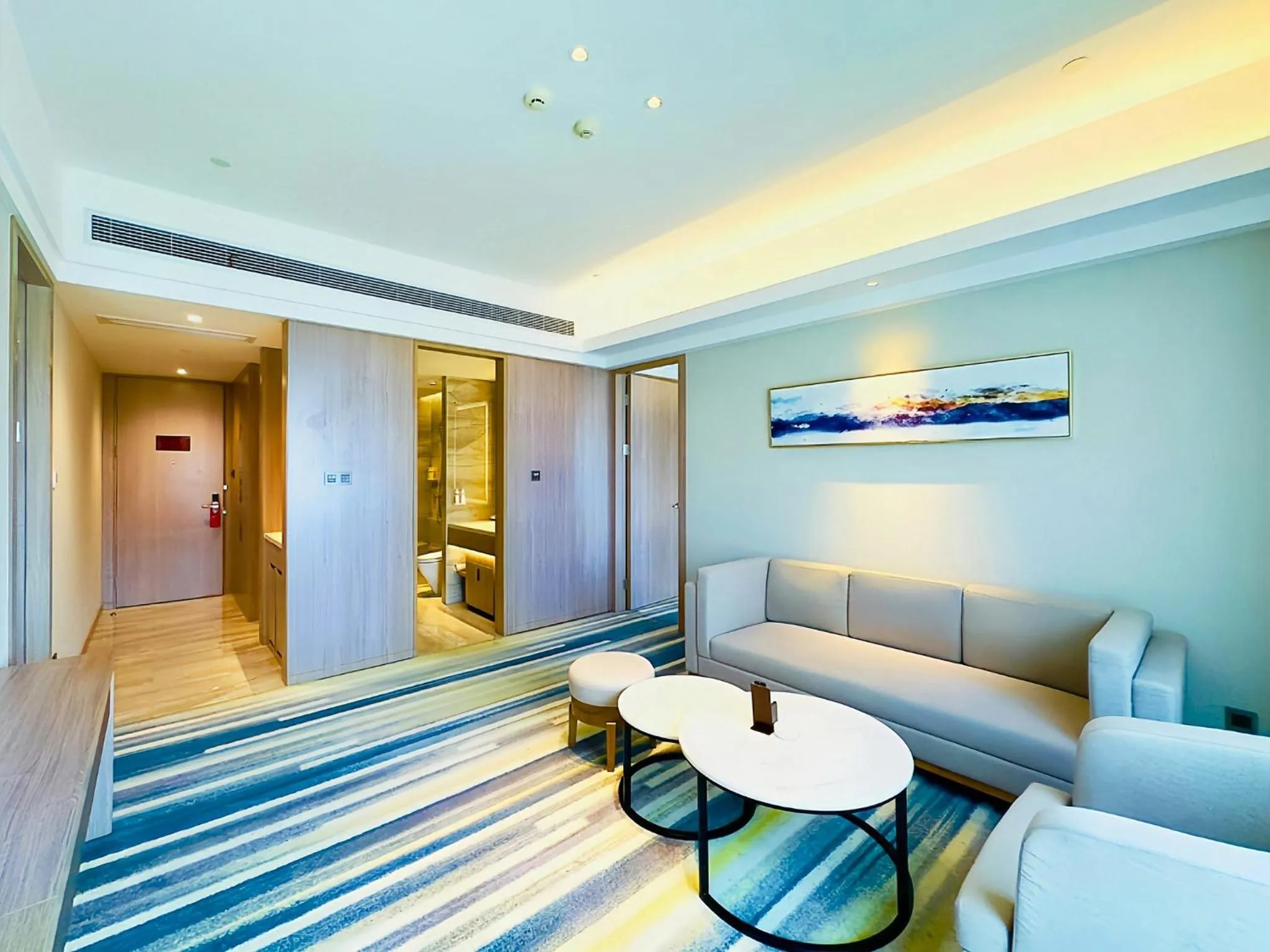 Bedroom in Holiday Inn Nantong Oasis International by IHG