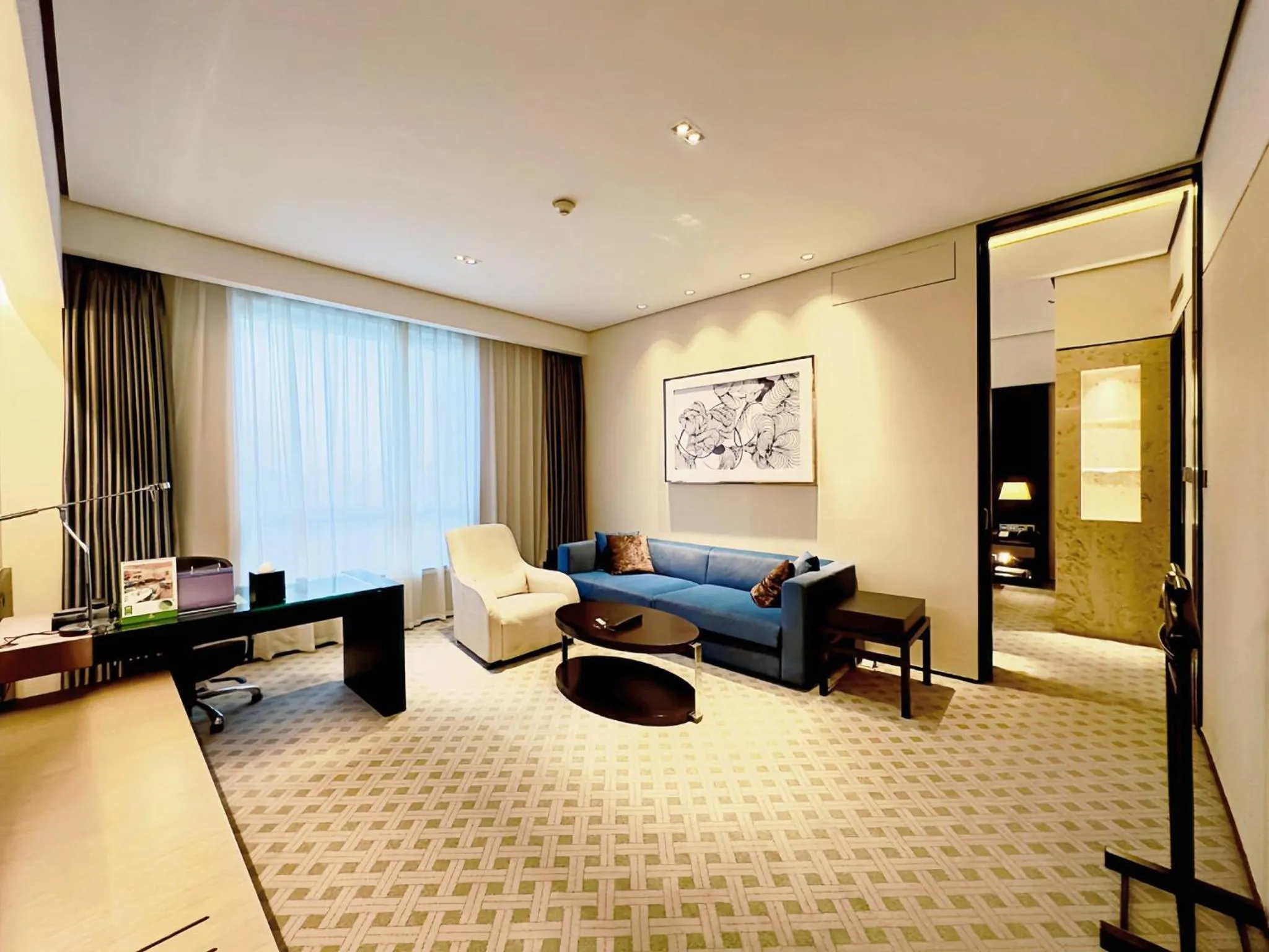 Bedroom in Holiday Inn Nantong Oasis International by IHG