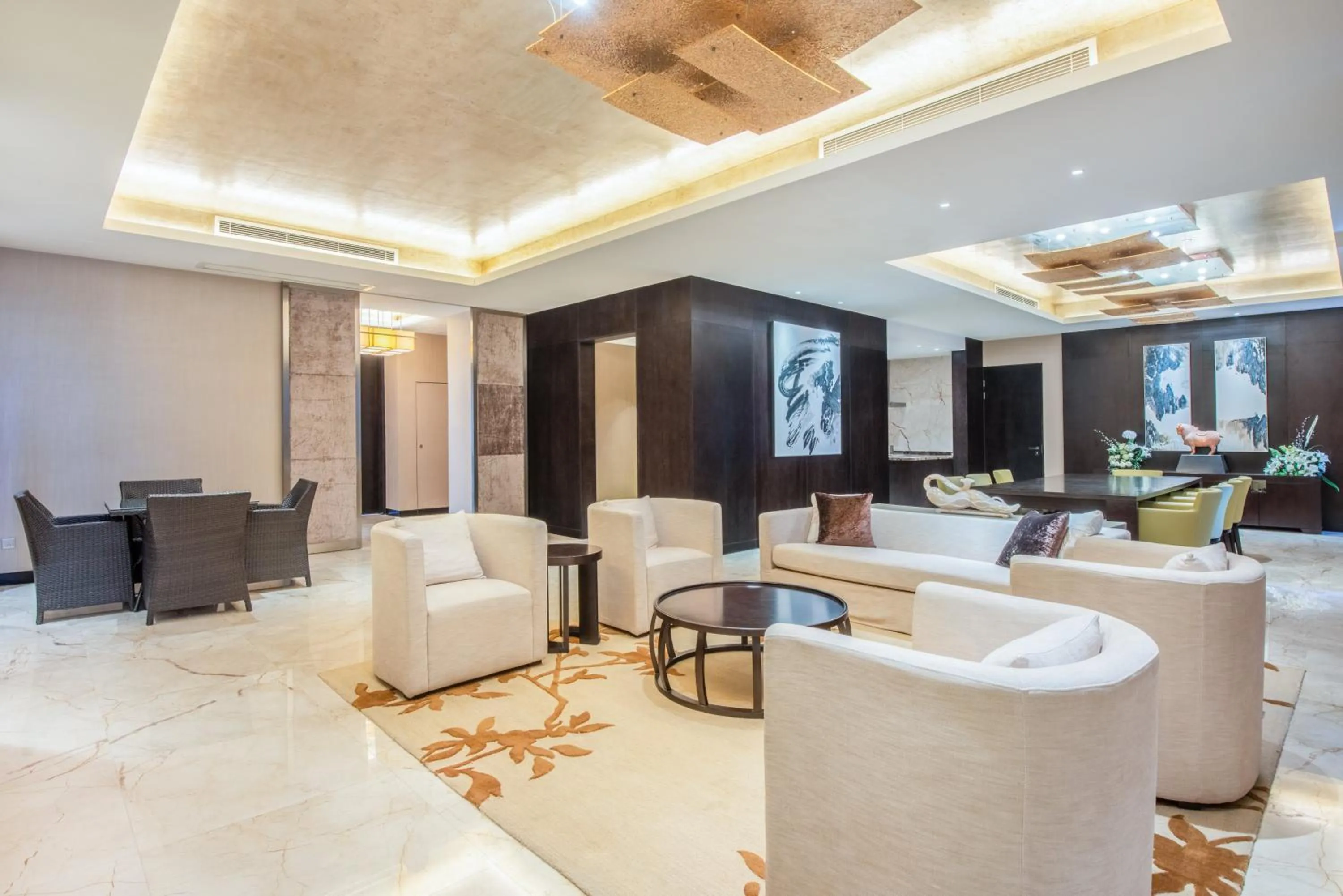 Bedroom in Holiday Inn Nantong Oasis International by IHG