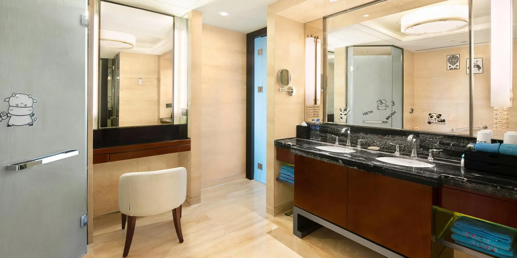 Photo of the whole room in Crowne Plaza Chengdu Panda Garden by IHG