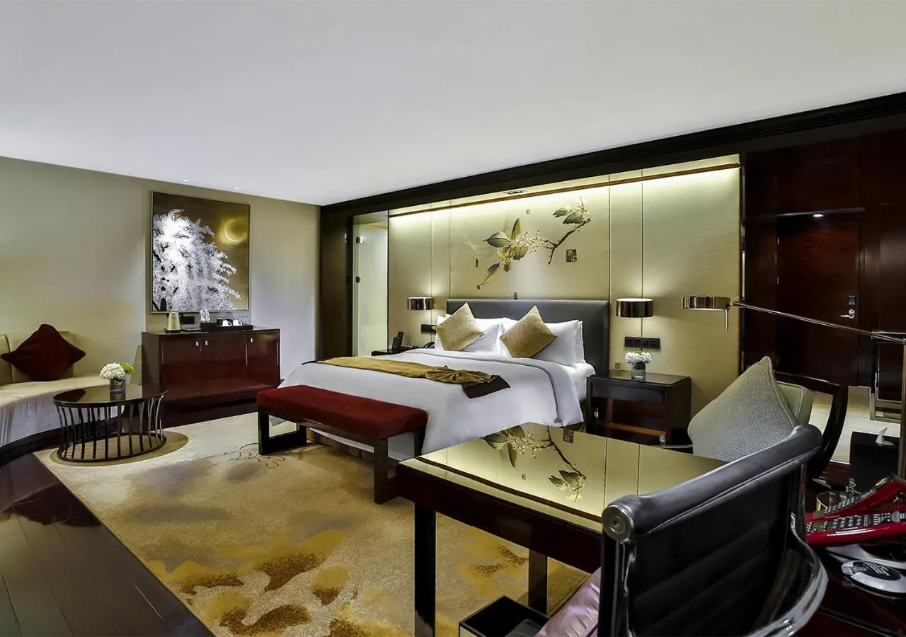 Bedroom, Bed in Crowne Plaza Chengdu Panda Garden by IHG
