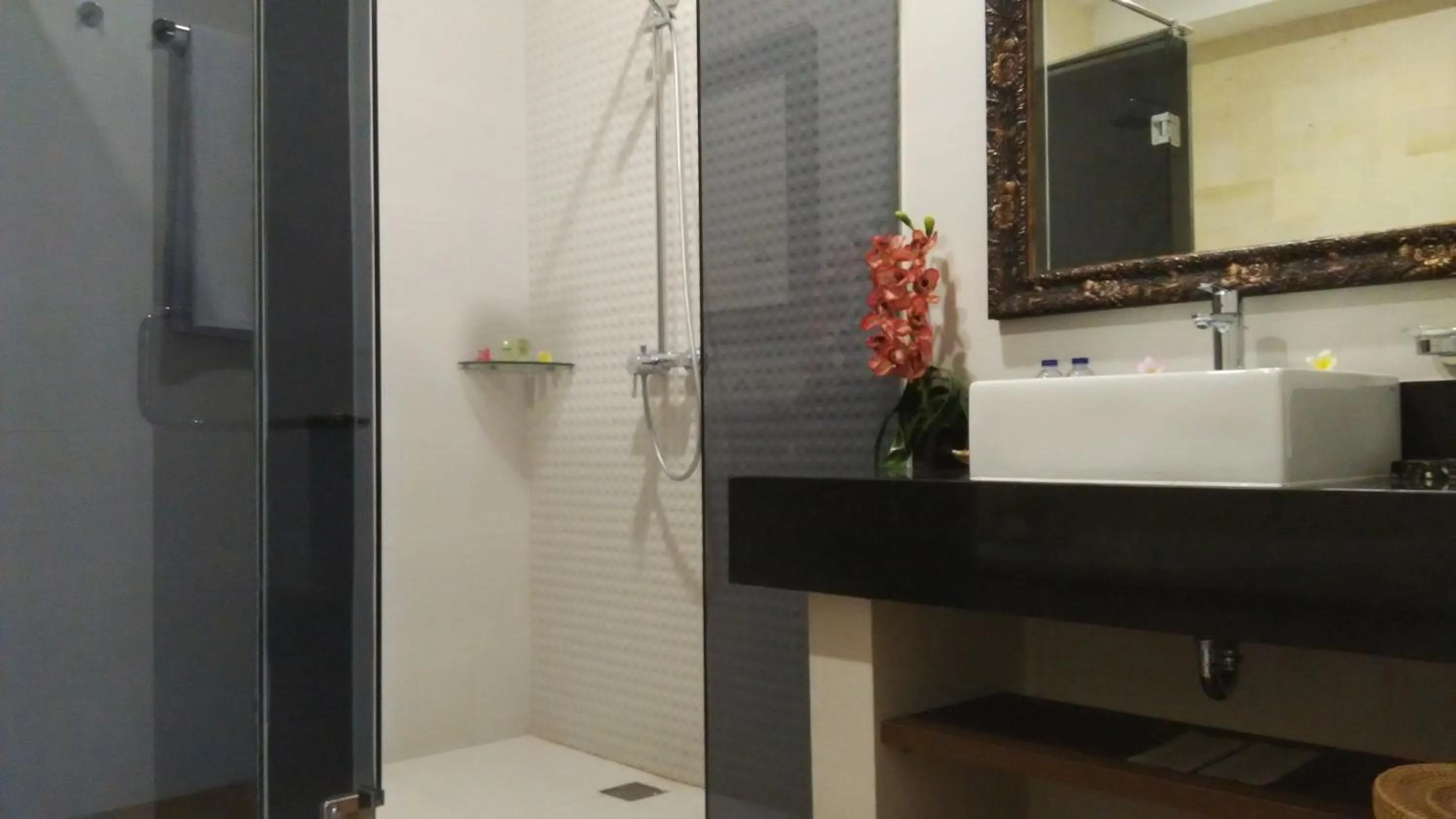 Bathroom in Hotel Melamun