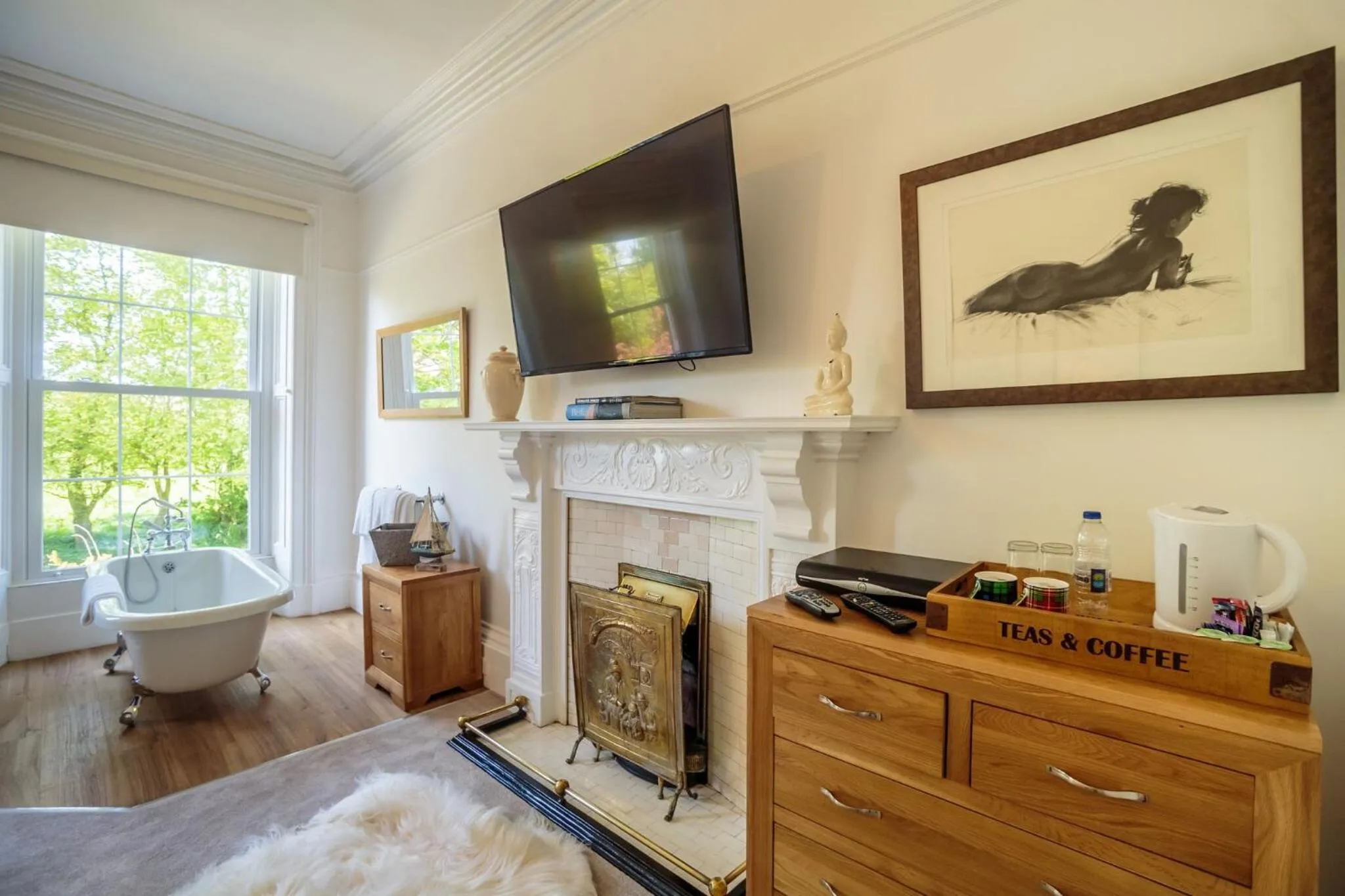 Decorative detail in Torrs Warren Country House Hotel