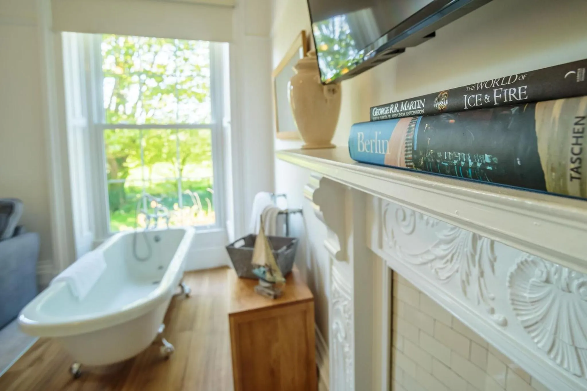 Decorative detail in Torrs Warren Country House Hotel