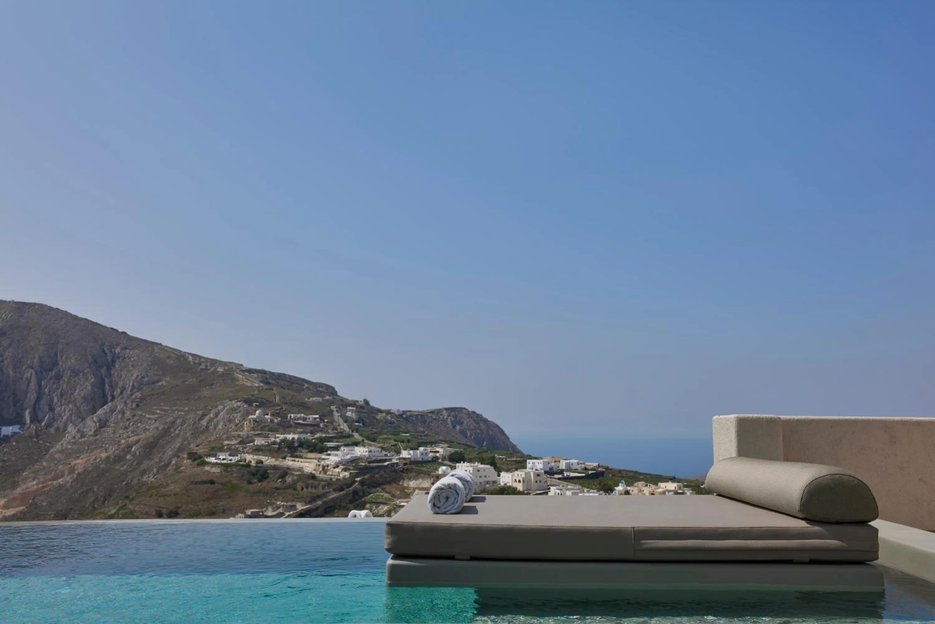 Sea view in Aeon Suites - Adults Only