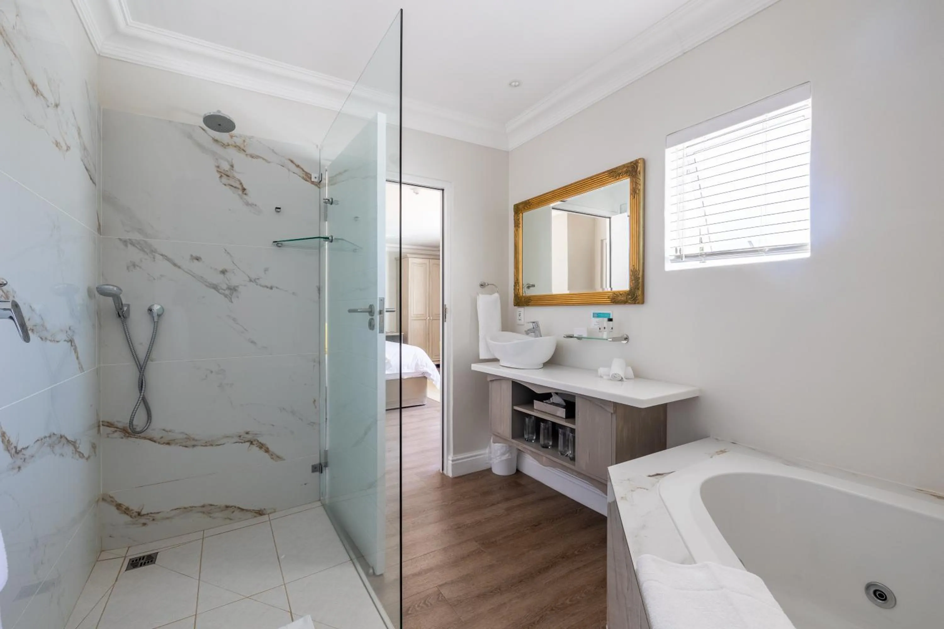 Bathroom in Hermanus Boutique Guest House