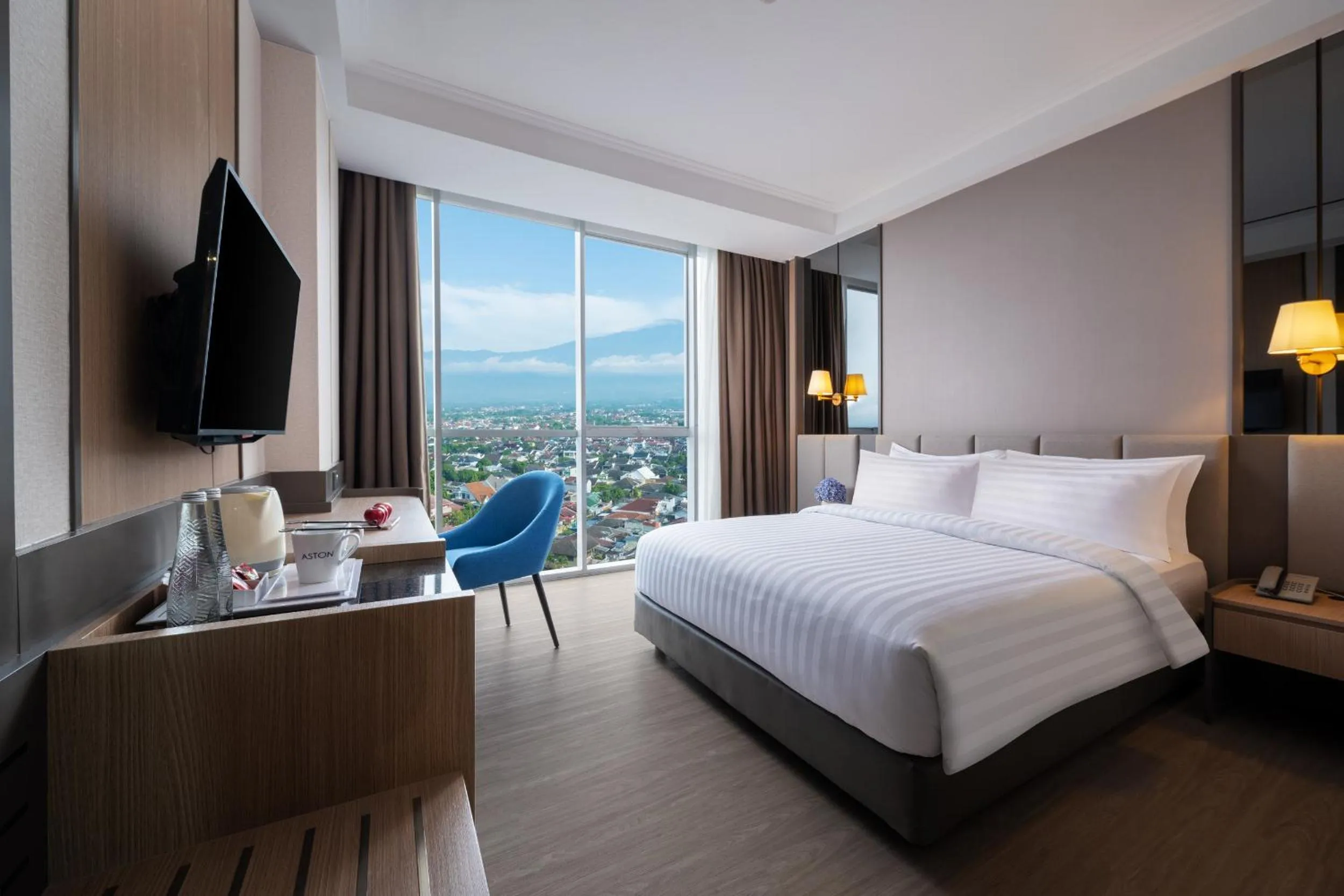 Bedroom, Bed in Aston Purwokerto Hotel & Conference Center