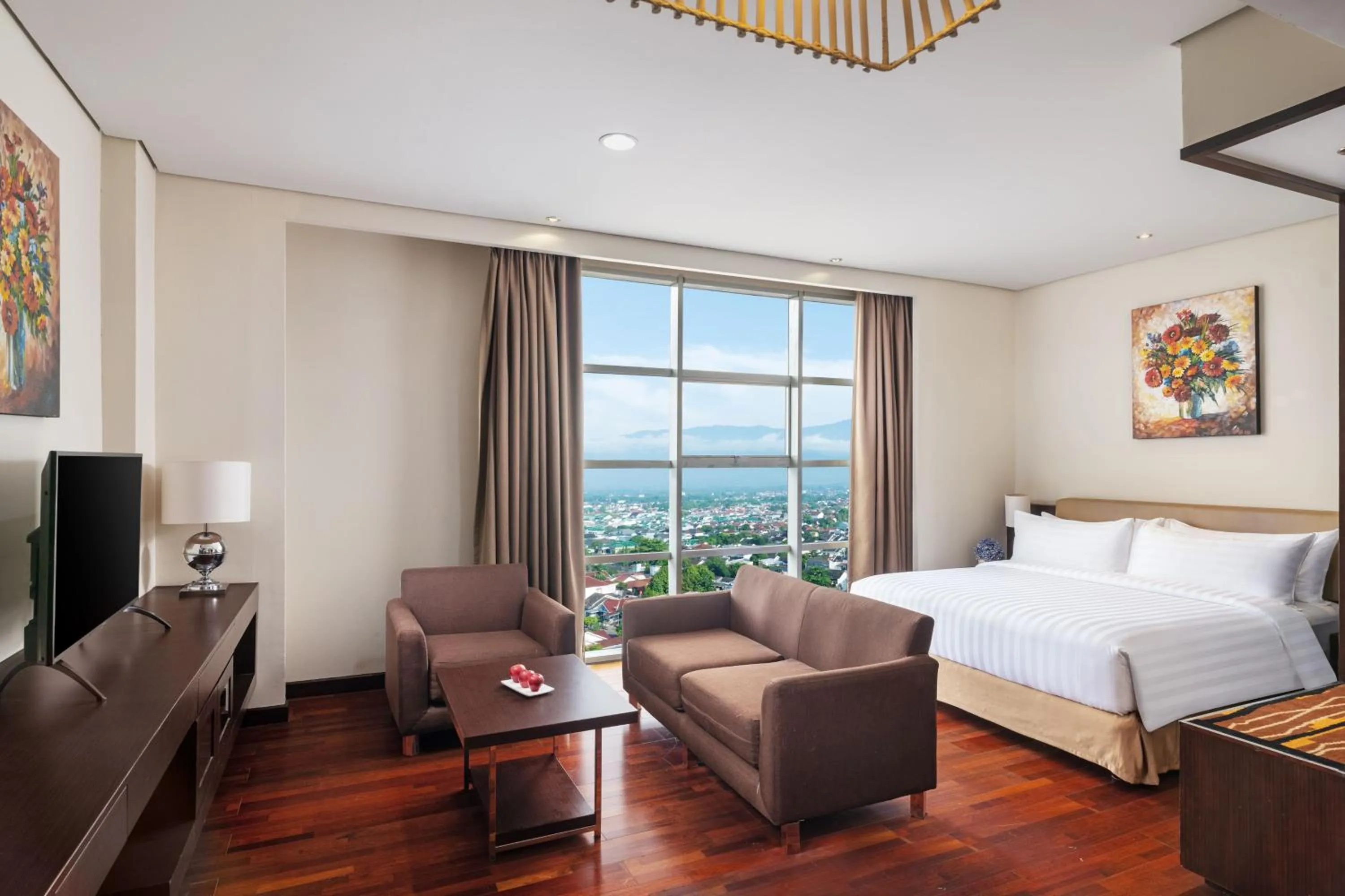 Bedroom, Bed in Aston Purwokerto Hotel & Conference Center