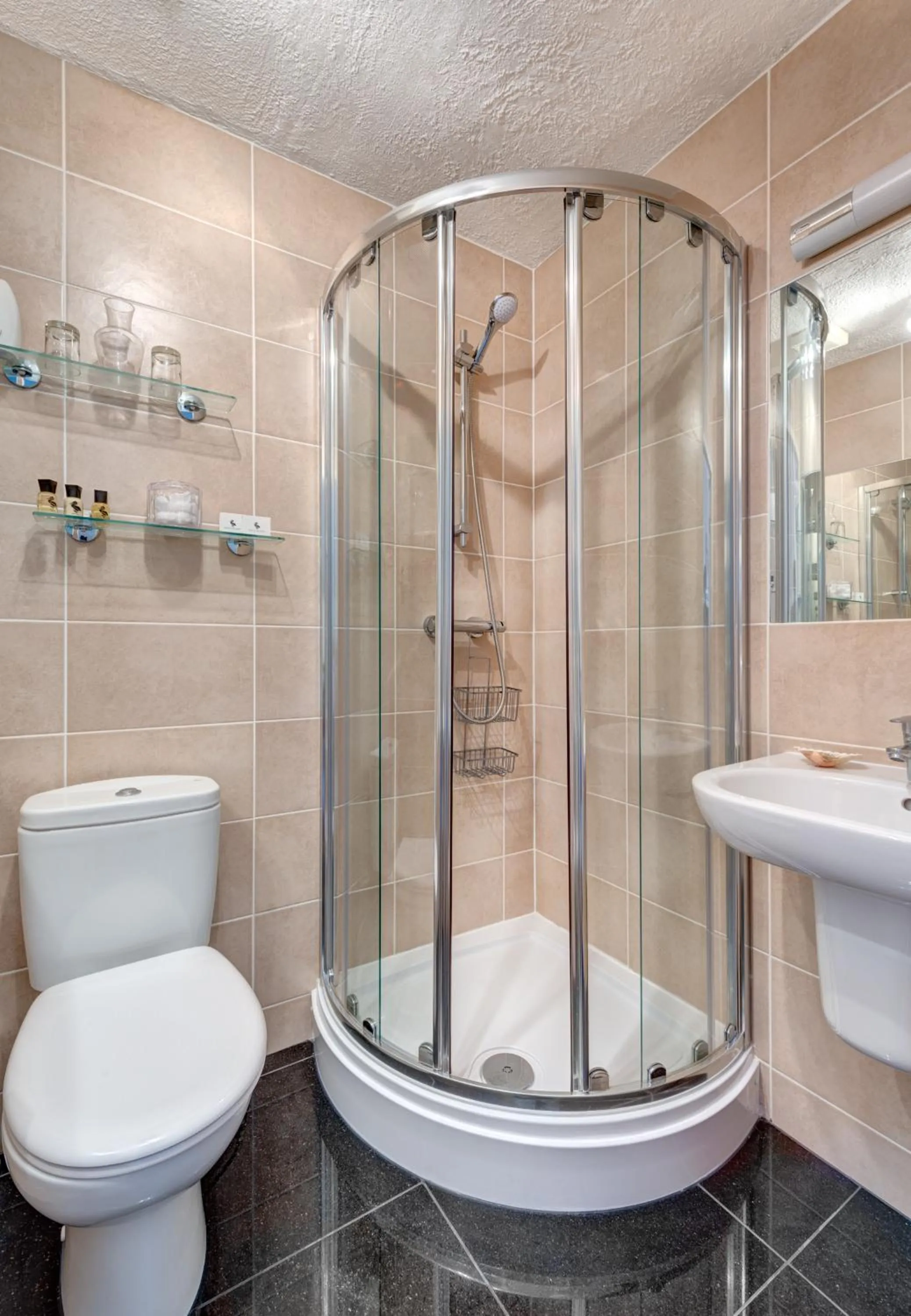 Bathroom in The Downs, Babbacombe