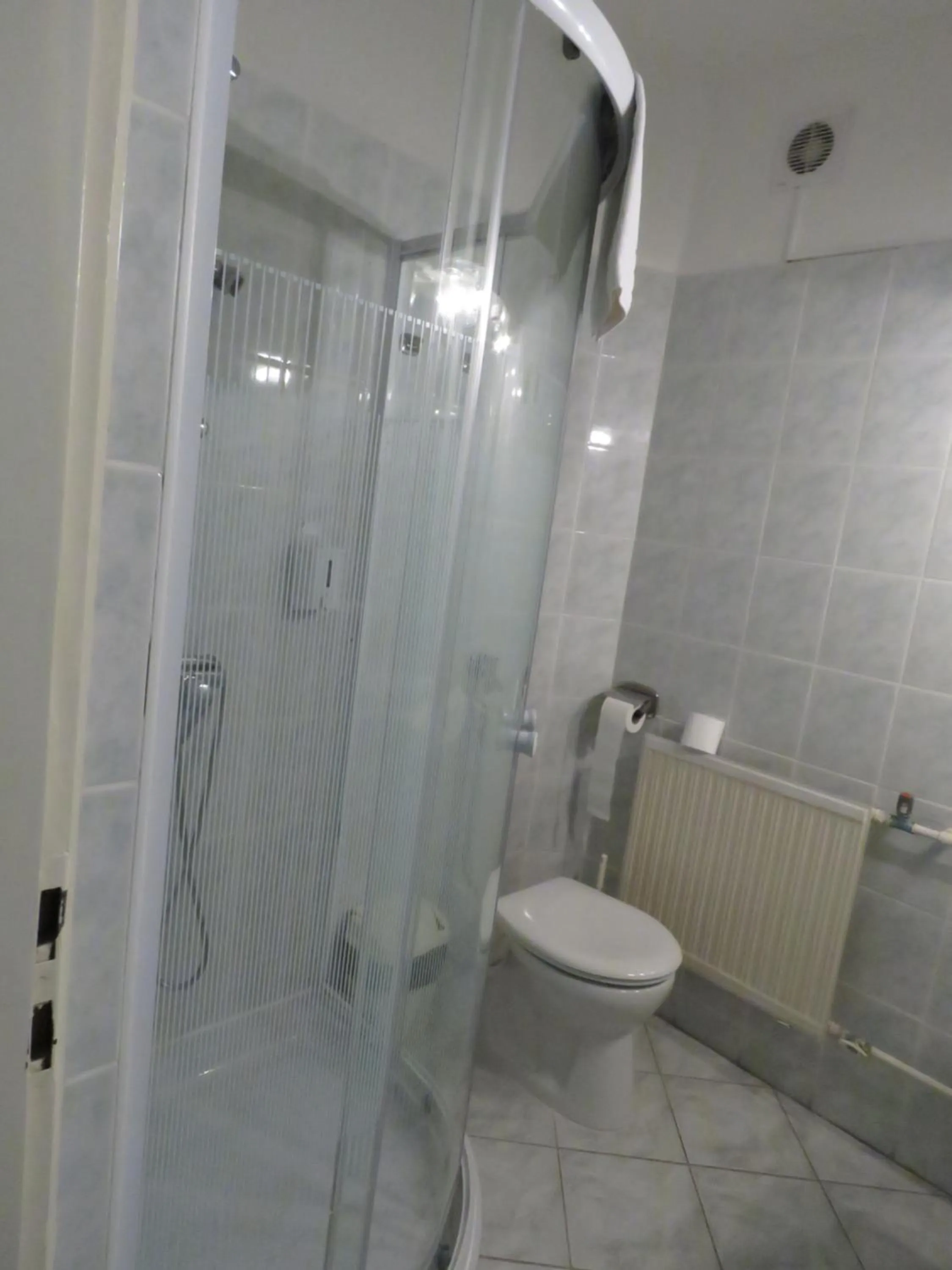 Bathroom in Thermál Apartmanház