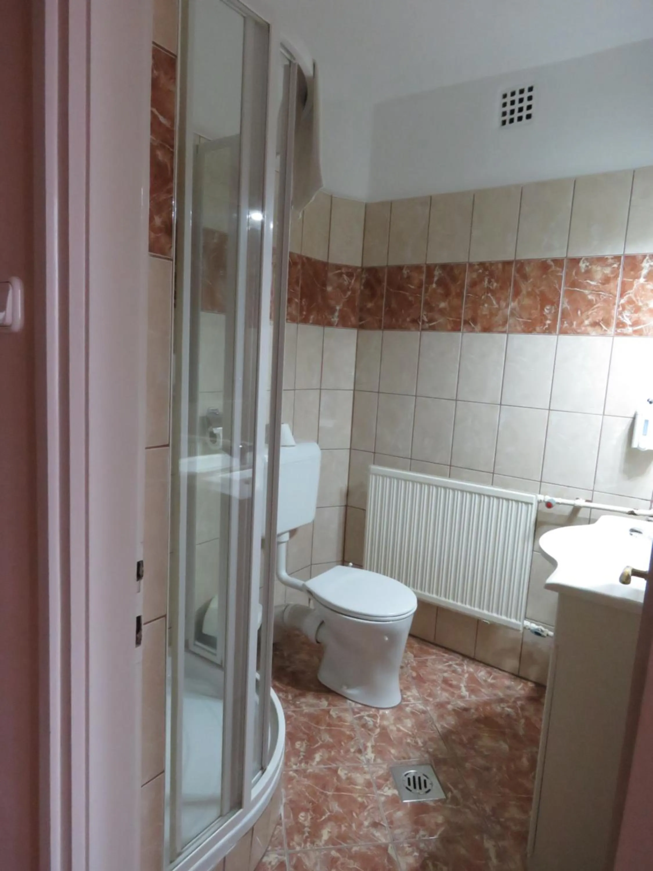 Bathroom in Thermál Apartmanház