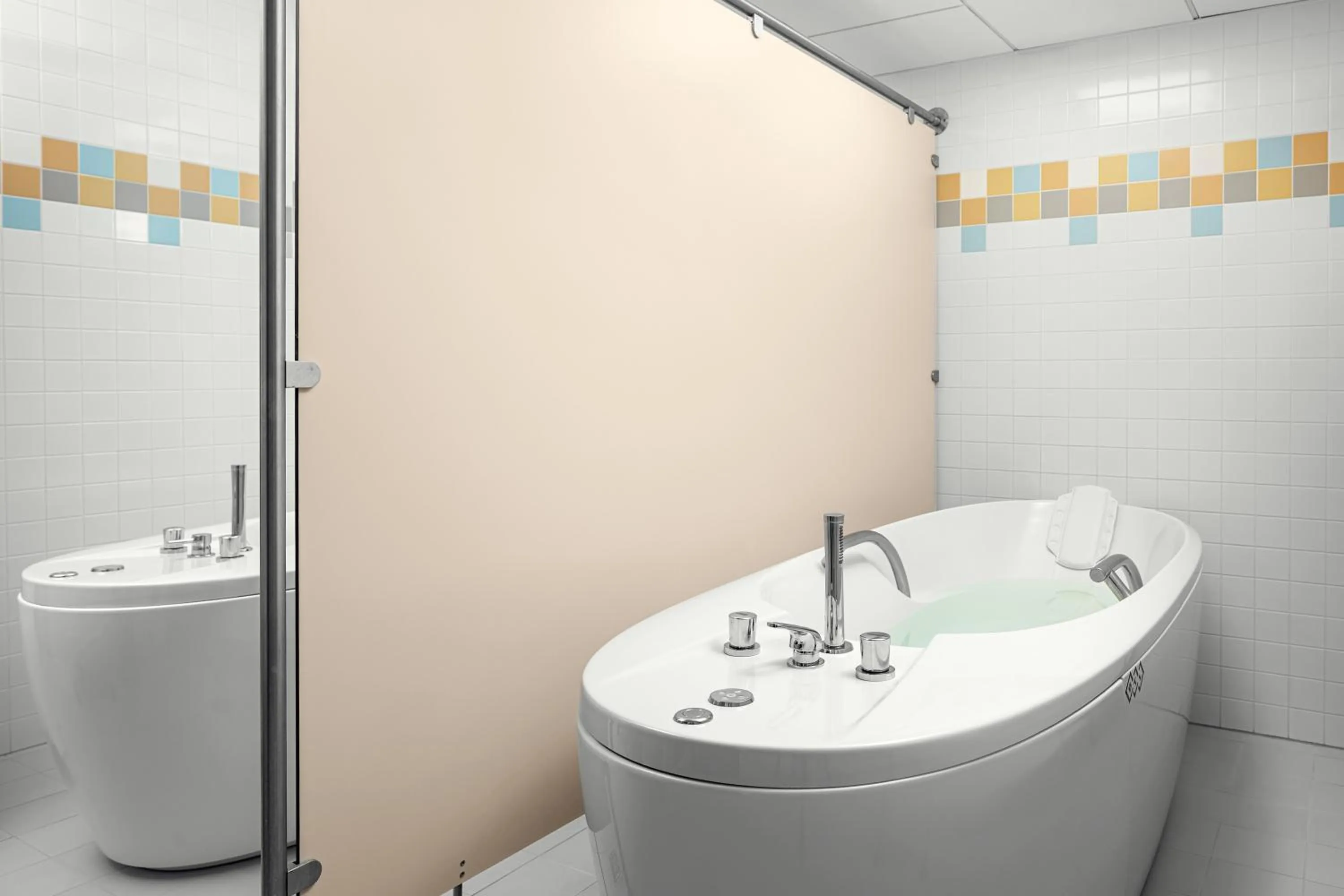 Spa and wellness centre/facilities in Harvey Spa Hotel