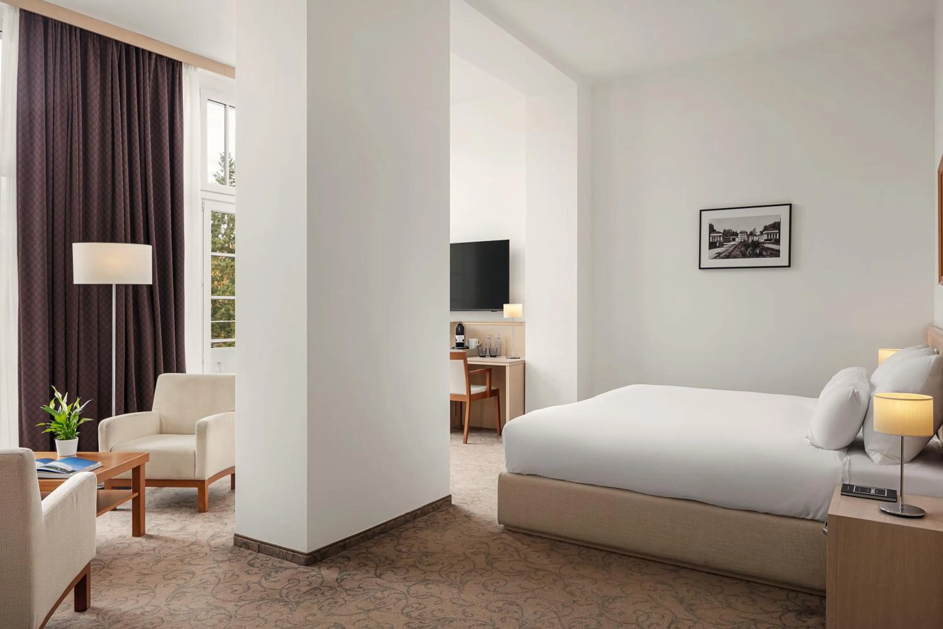 Bed in Harvey Spa Hotel