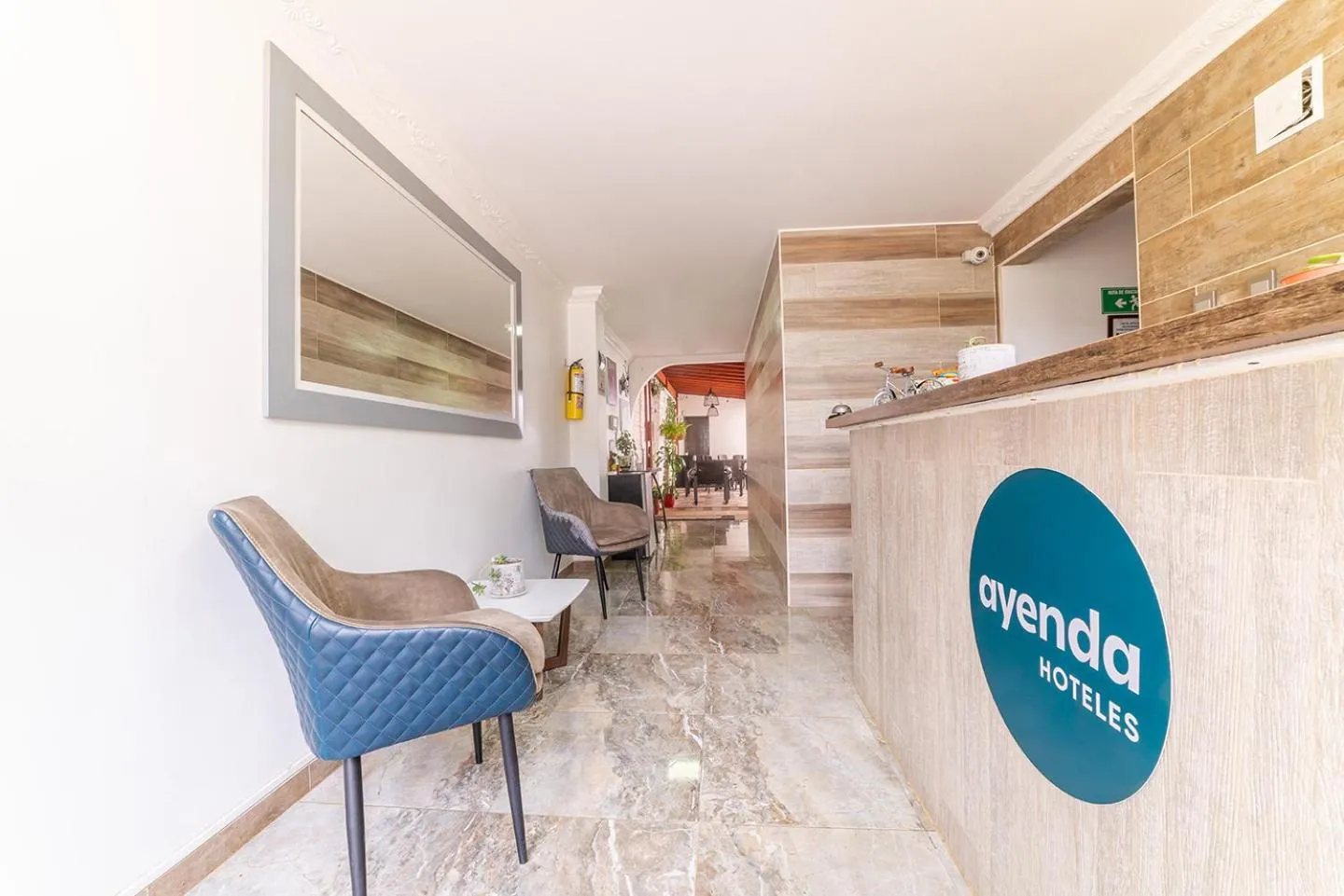 Property logo or sign in Hotel Ruta 65