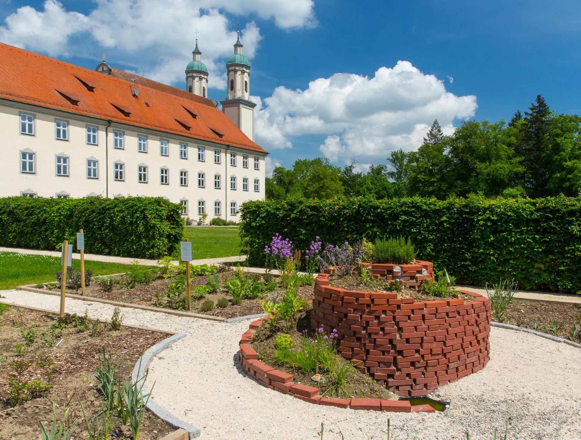 Property building in Hotel Kloster Holzen