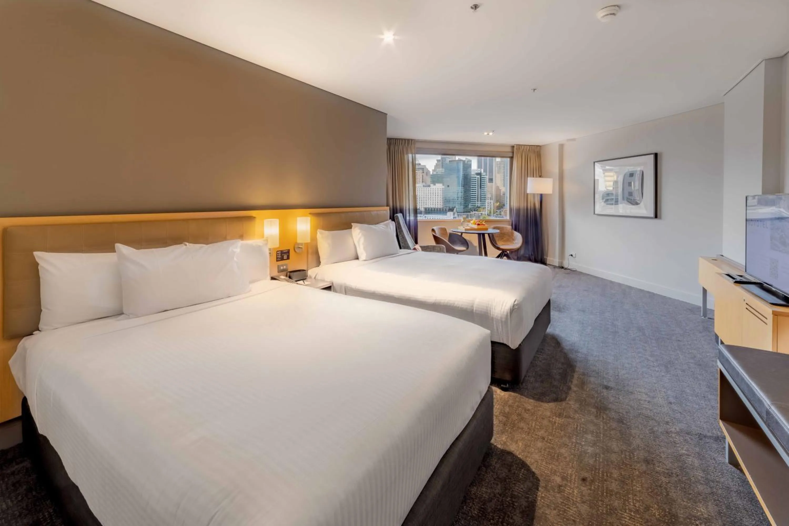 Bed in Novotel Sydney Darling Harbour